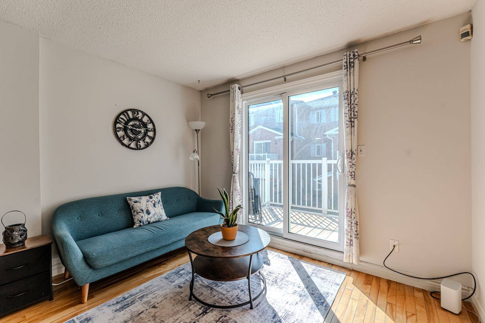 Barrie, ON L4N 7L5,508 Essa RD #52