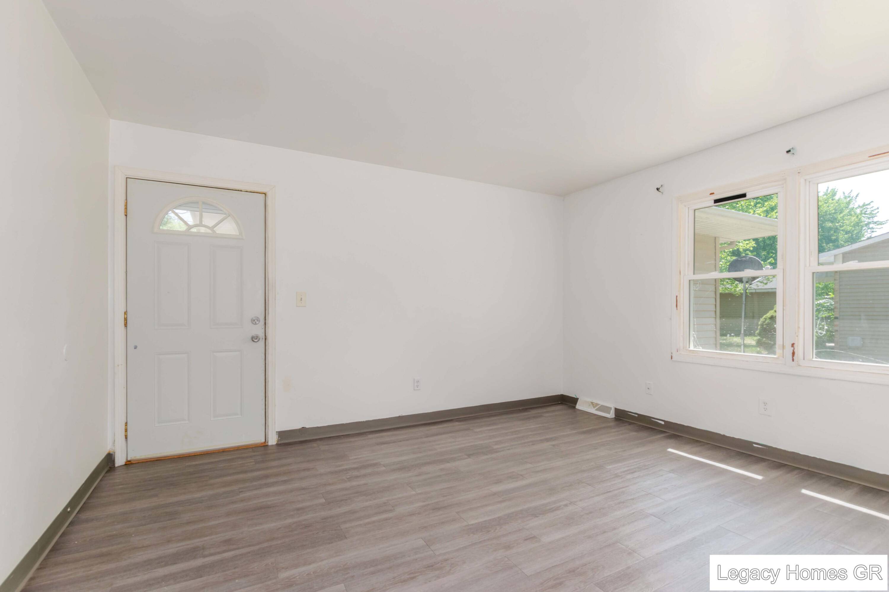 Kentwood, MI 49508,5841 RidgeBrook AVE SE #5843