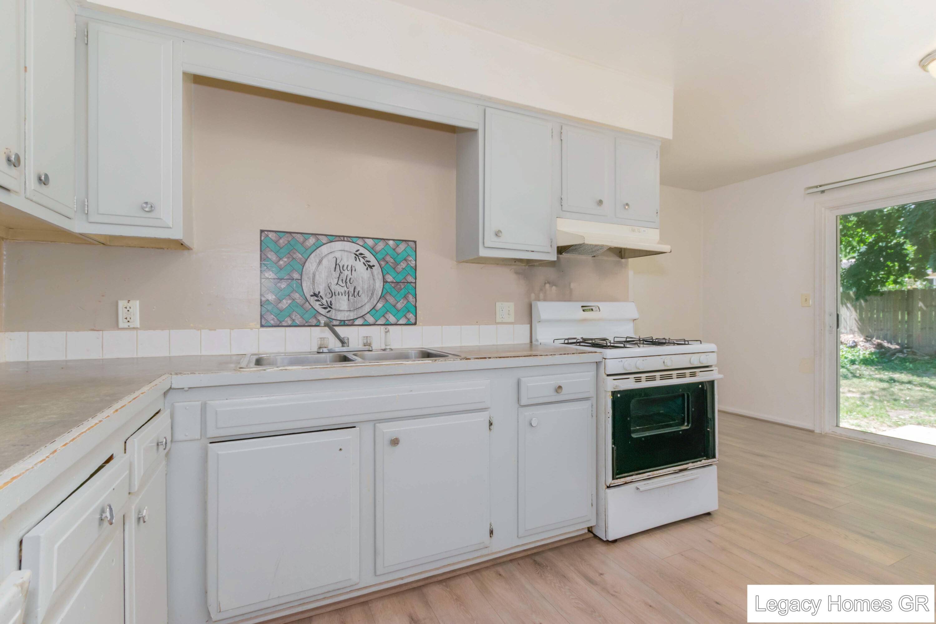 Kentwood, MI 49508,5841 RidgeBrook AVE SE #5843