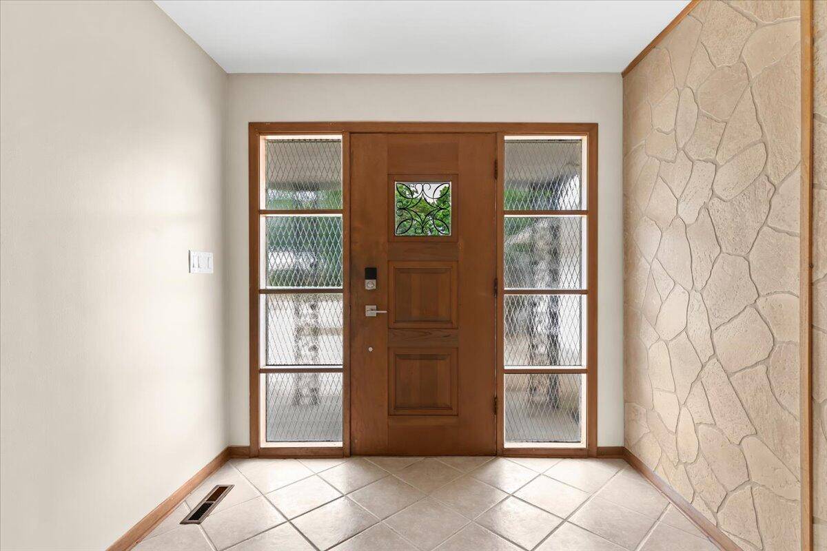 Lathrup Village, MI 48076,18661 Middlesex AVE