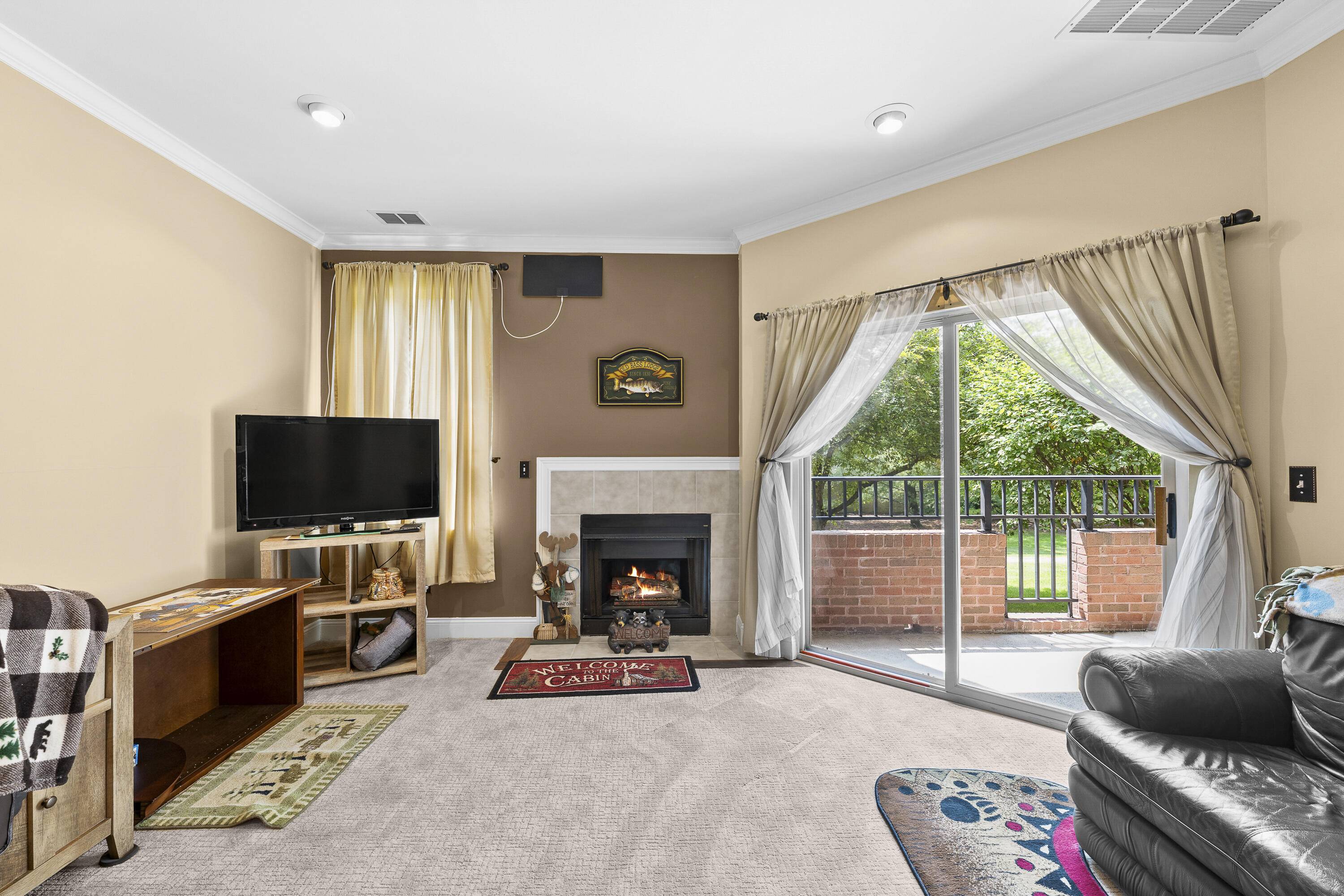 Clinton Twp, MI 48038,39144 Hayes RD