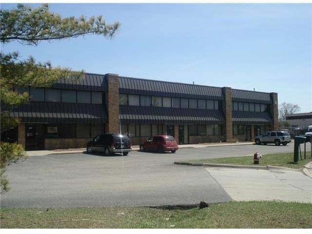 MI 48184,3757 Commerce Ct RD