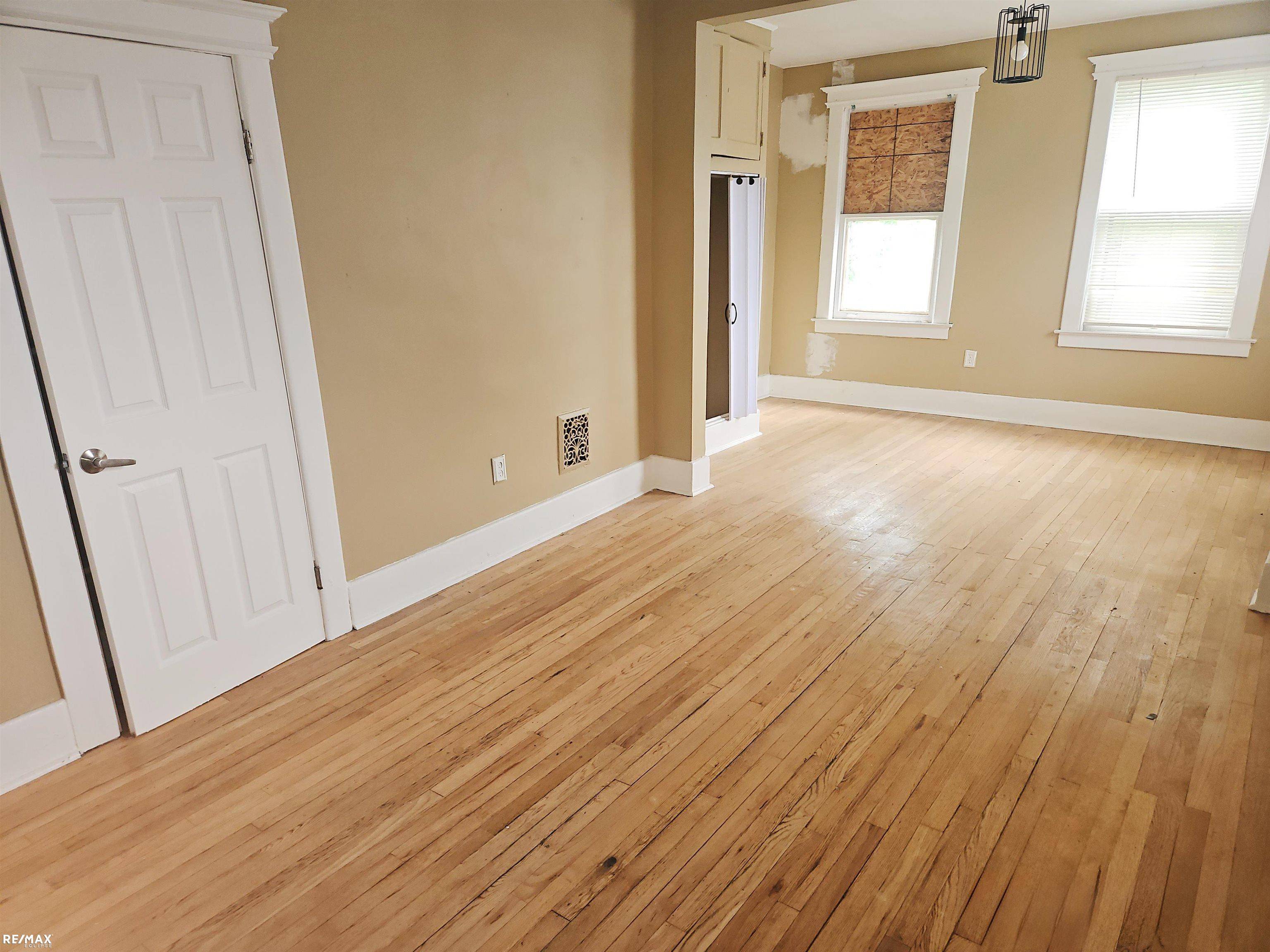 Detroit, MI 48202,693 Calvert ST