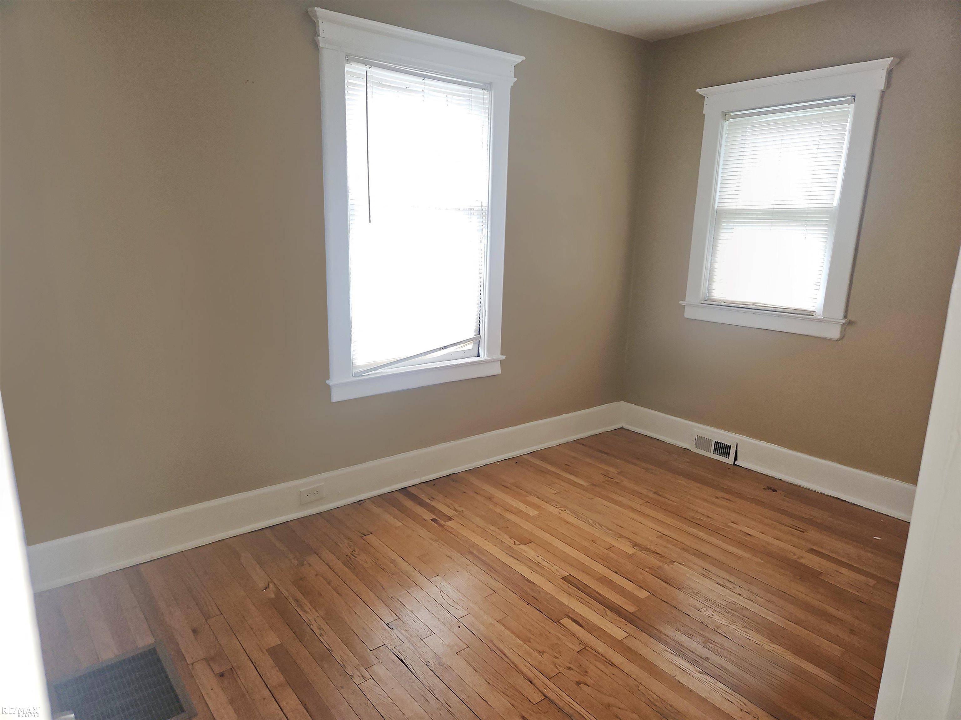 Detroit, MI 48202,693 Calvert ST