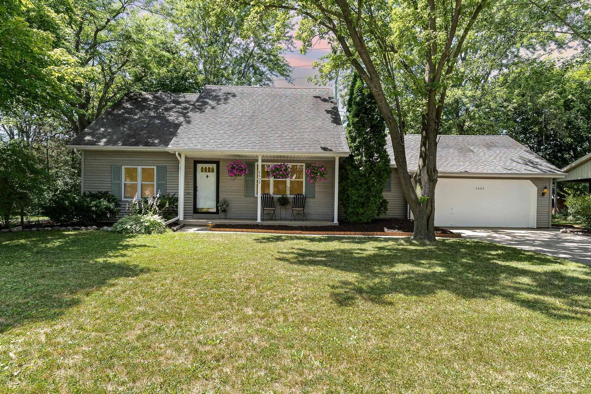 Saginaw, MI 48603,2609 Granada DR