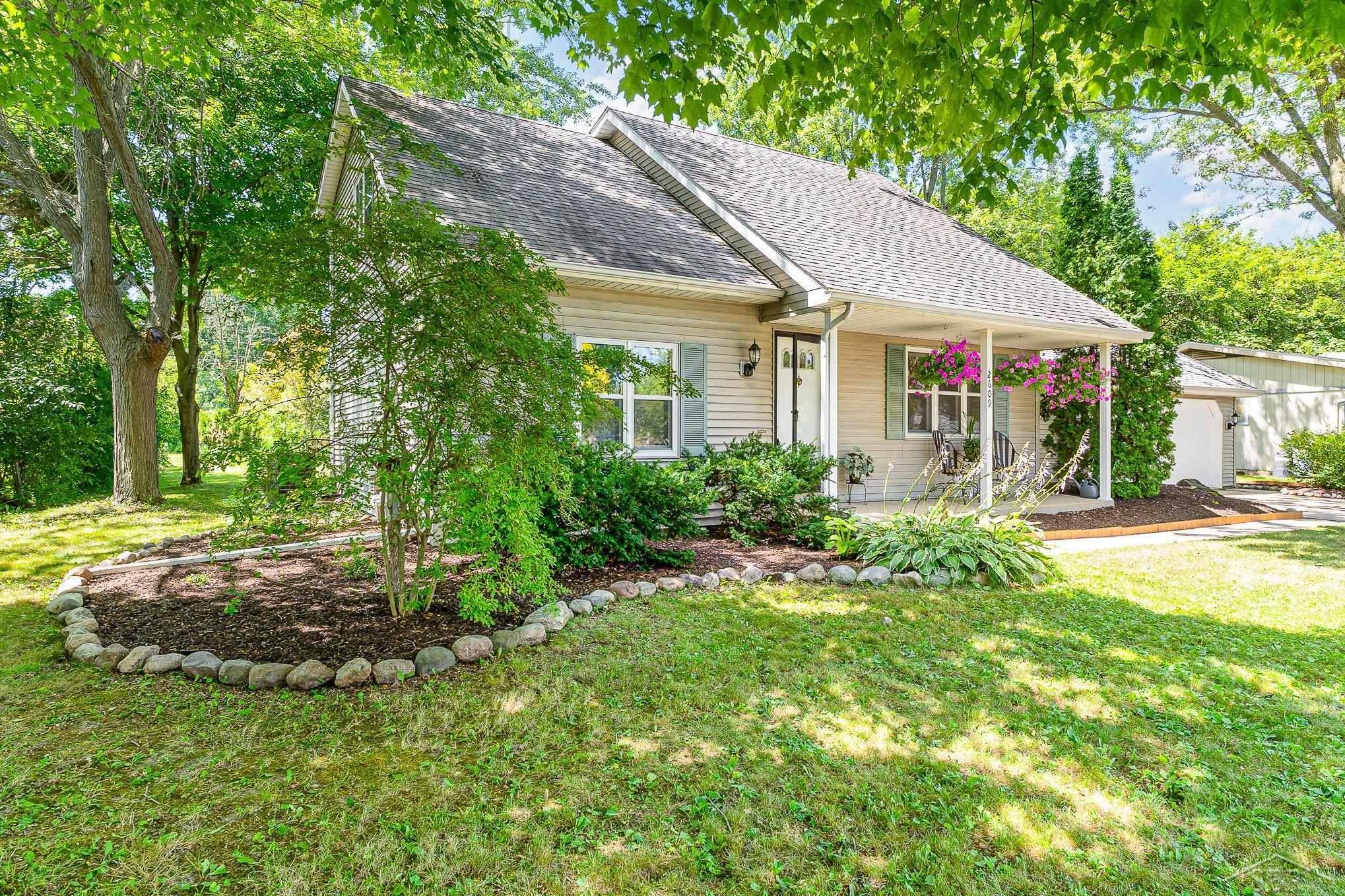 Saginaw, MI 48603,2609 Granada DR