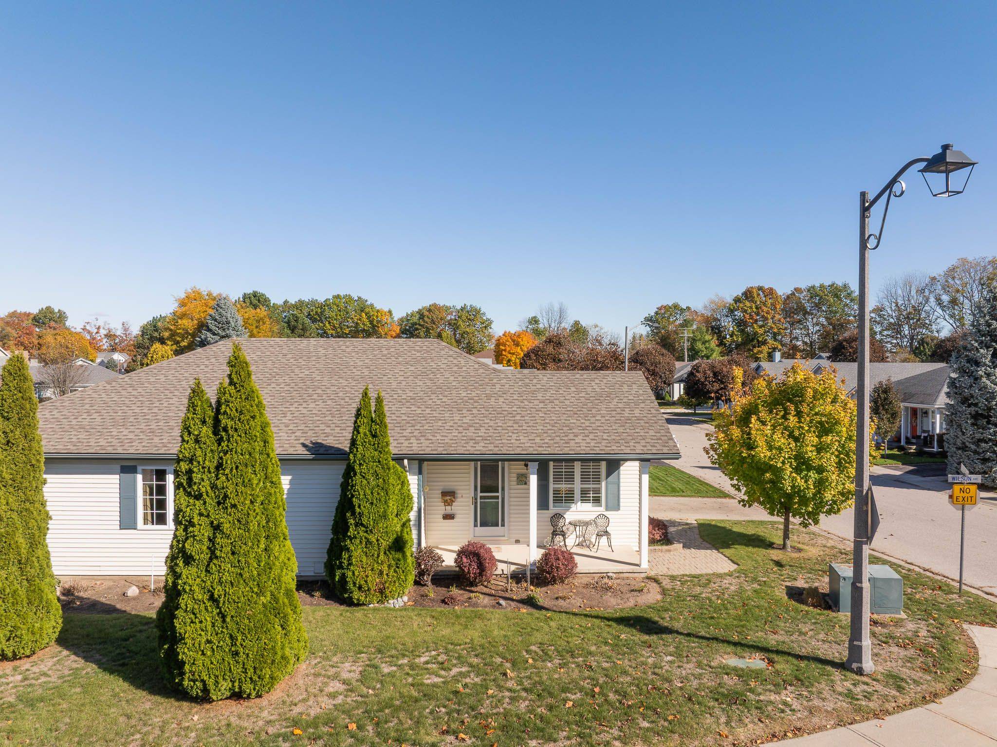 Tillsonburg, ON N4G 5V5,2 Balazs CT