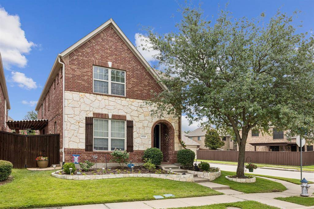 Carrollton, TX 75010,4320 Kestrel Way