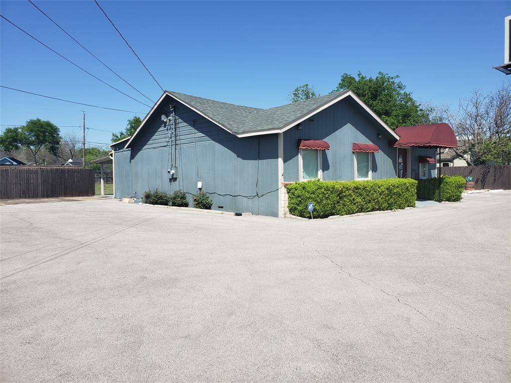 Watauga, TX 76148,5617 Watauga Road