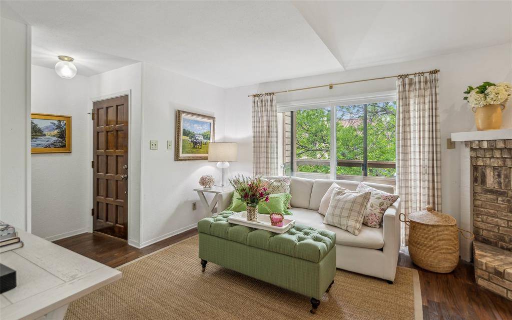 Dallas, TX 75209,7640 W Greenway Boulevard #6H