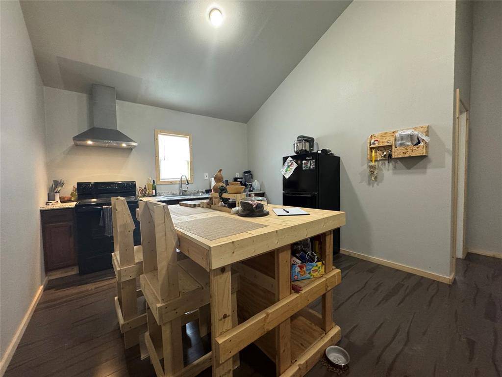 Mart, TX 76664,410 N Douglas Street