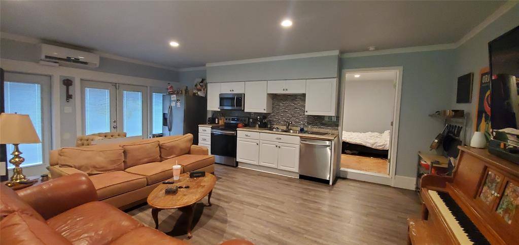 Denton, TX 76209,1815 Greenwood Drive #ADU