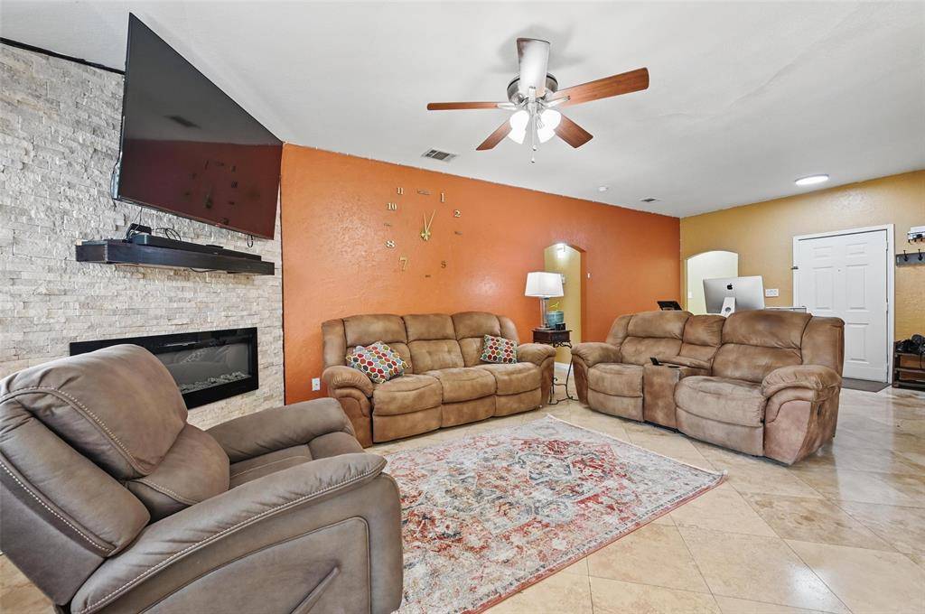 Forest Hill, TX 76140,3145 Ronay Drive