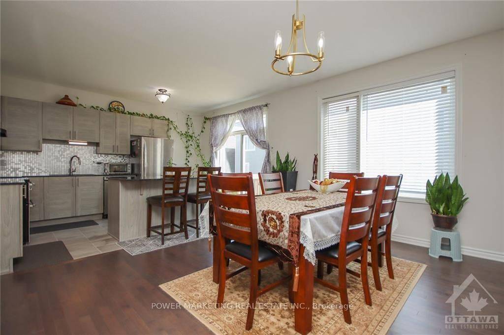 Orleans - Convent Glen And Area, ON K1W 0M9,339 LAMARCHE AVE