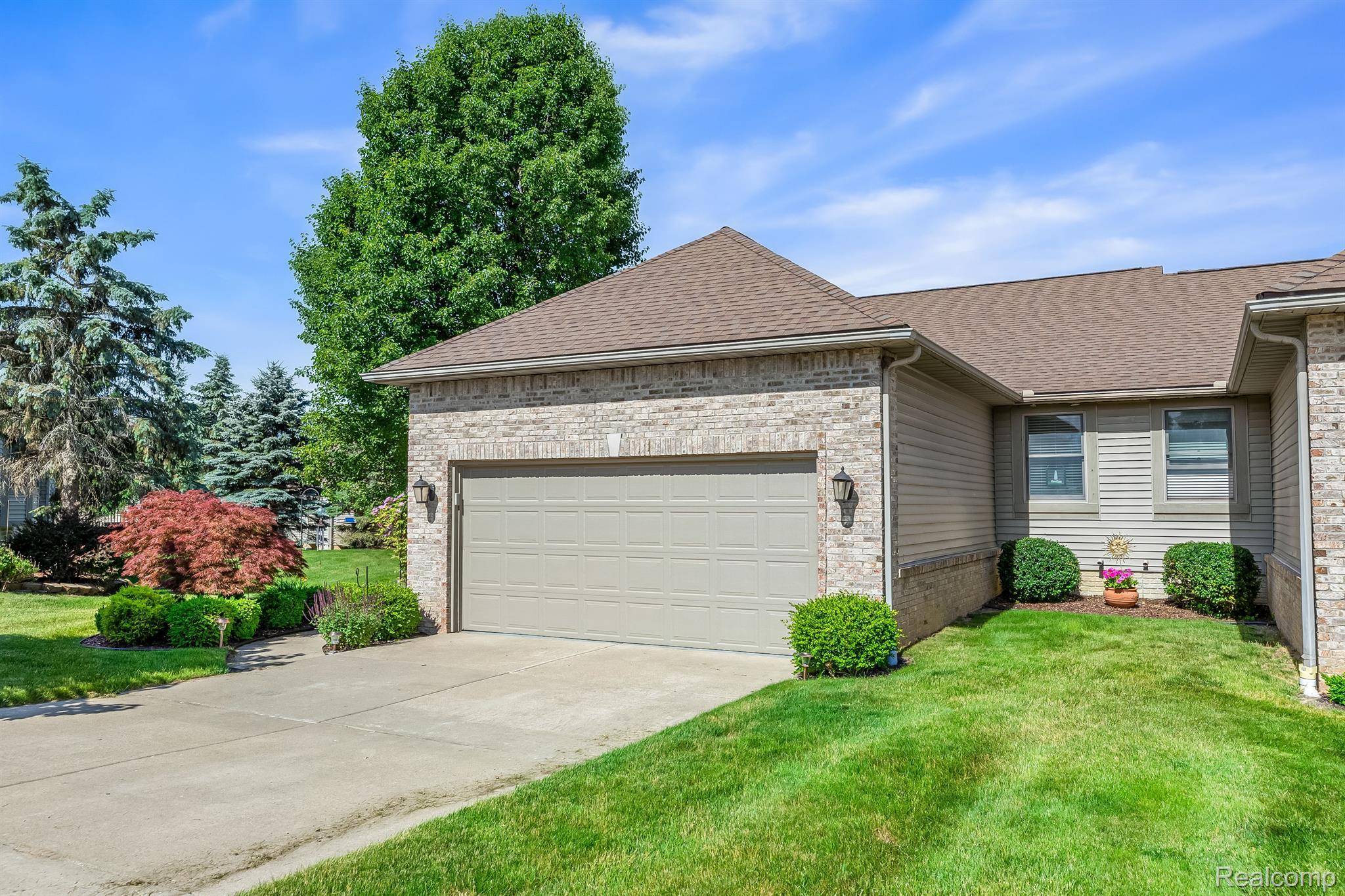 Linden, MI 48451,224 Canterbury  CT