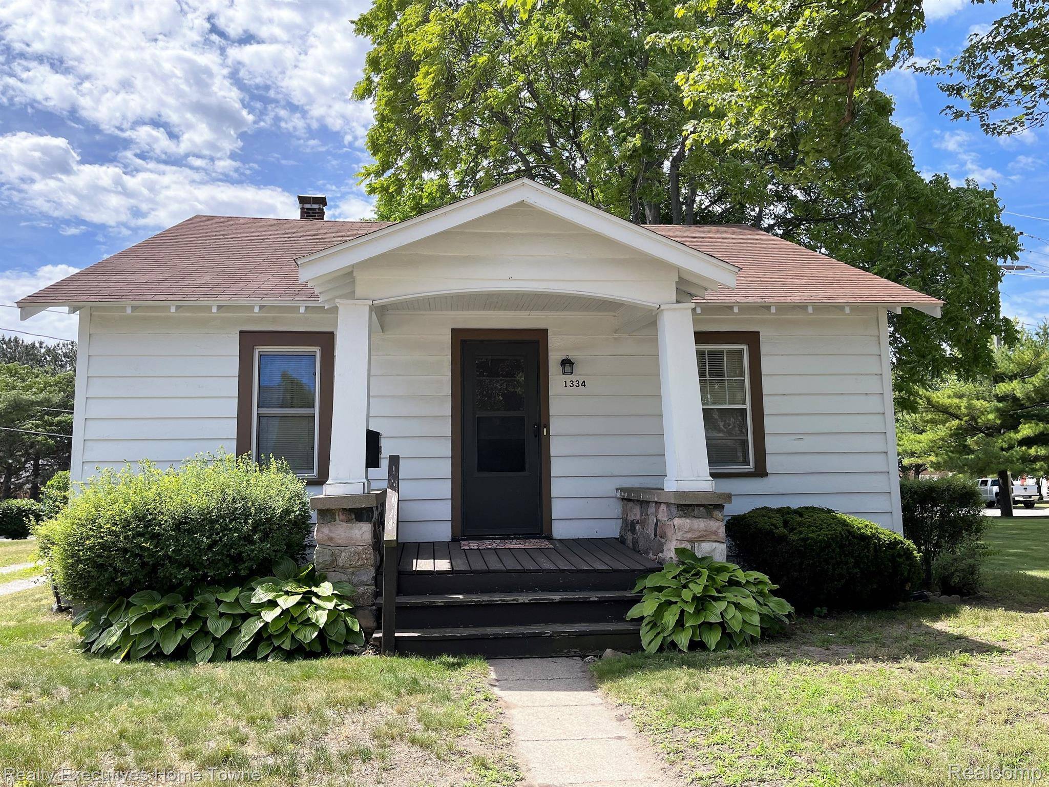 Port Huron, MI 48060,1334 Beard ST