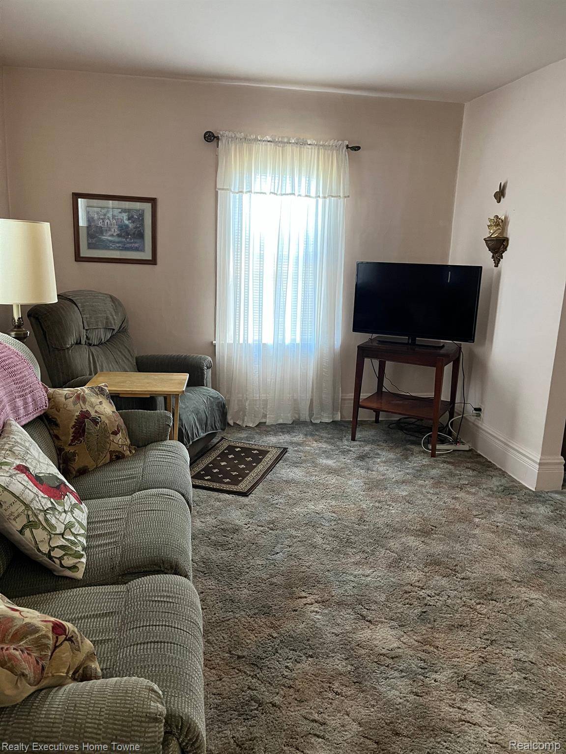 Port Huron, MI 48060,1334 Beard ST