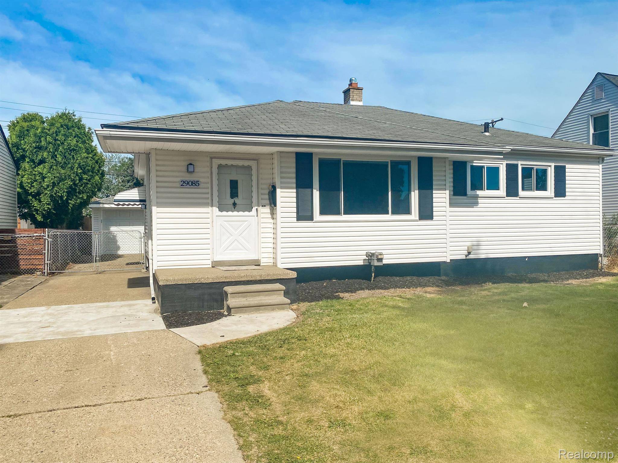 Roseville, MI 48066,29085 COMMONWEALTH ST