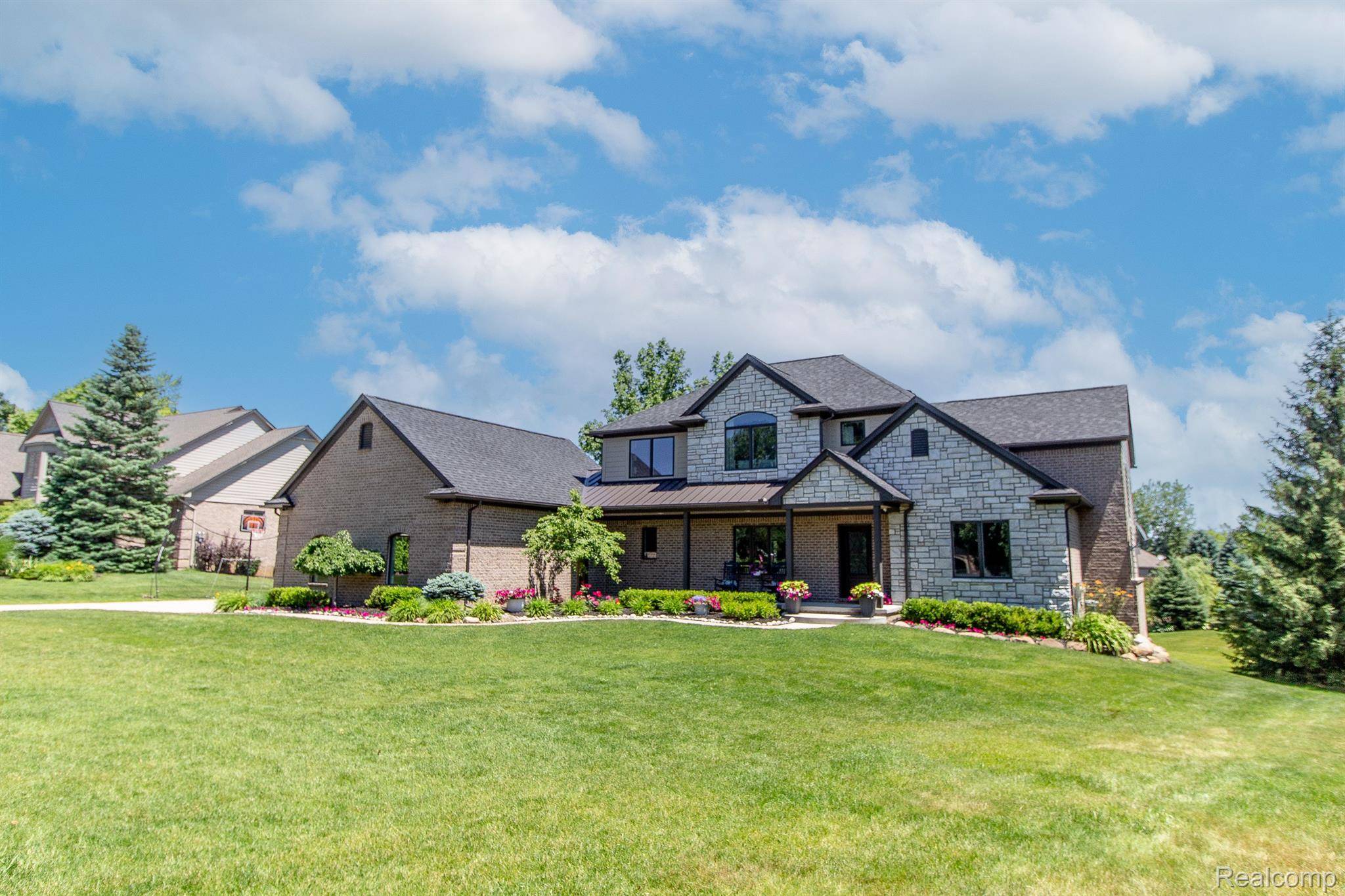 Brighton, MI 48114,1823 Morgan Lake CT