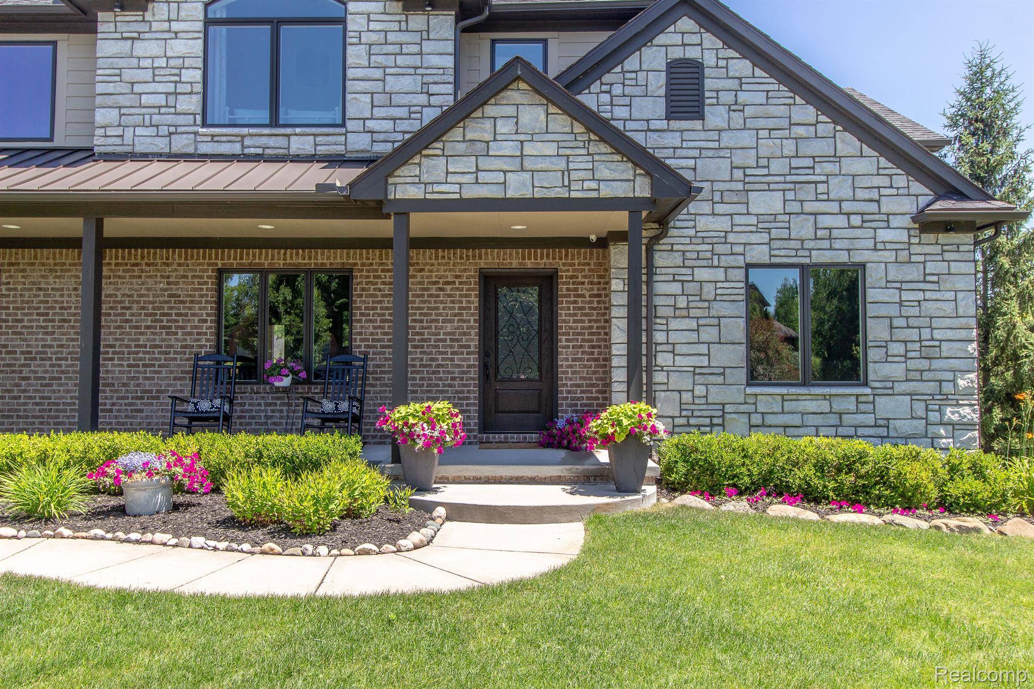 Brighton, MI 48114,1823 Morgan Lake CT