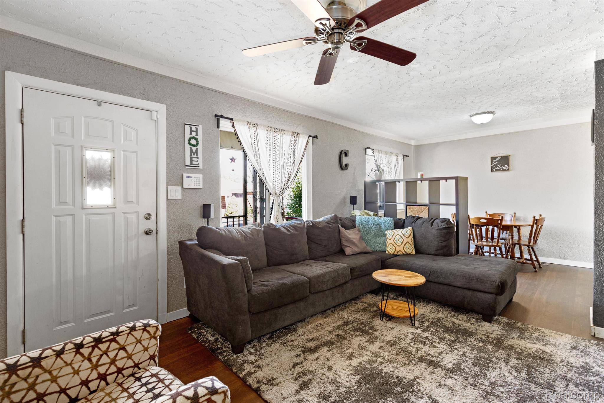 Wyandotte, MI 48192,2105 11th ST