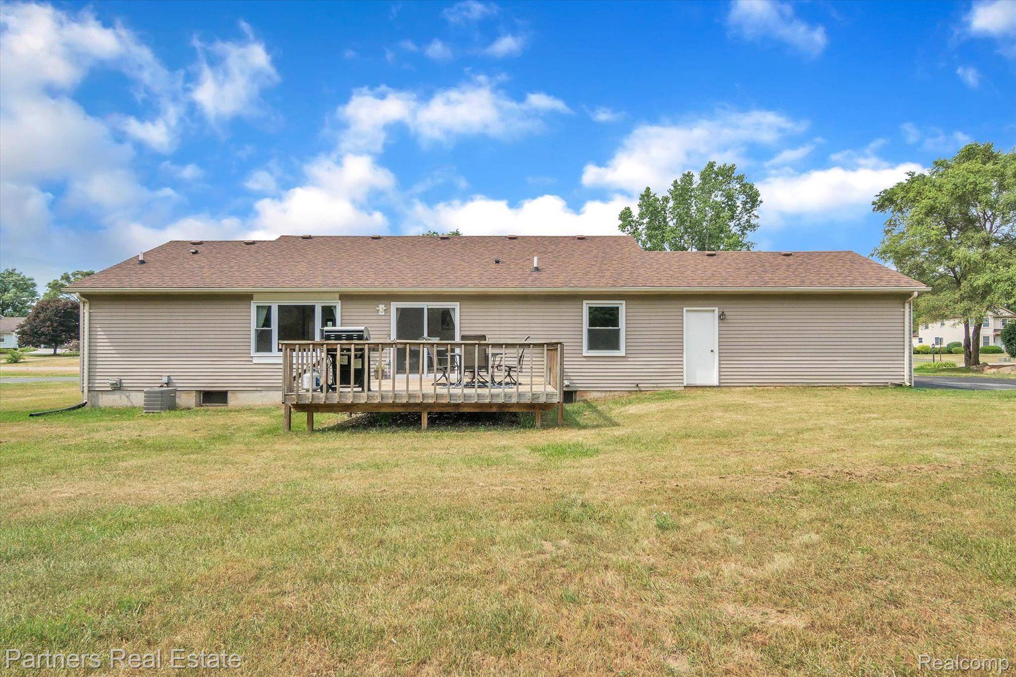 Brighton, MI 48116,8938 McColl Side RD