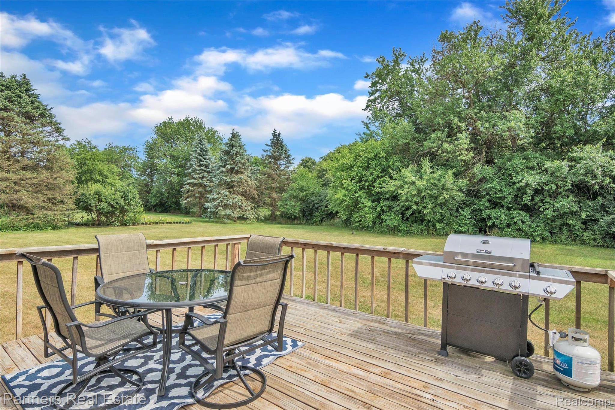 Brighton, MI 48116,8938 McColl Side RD