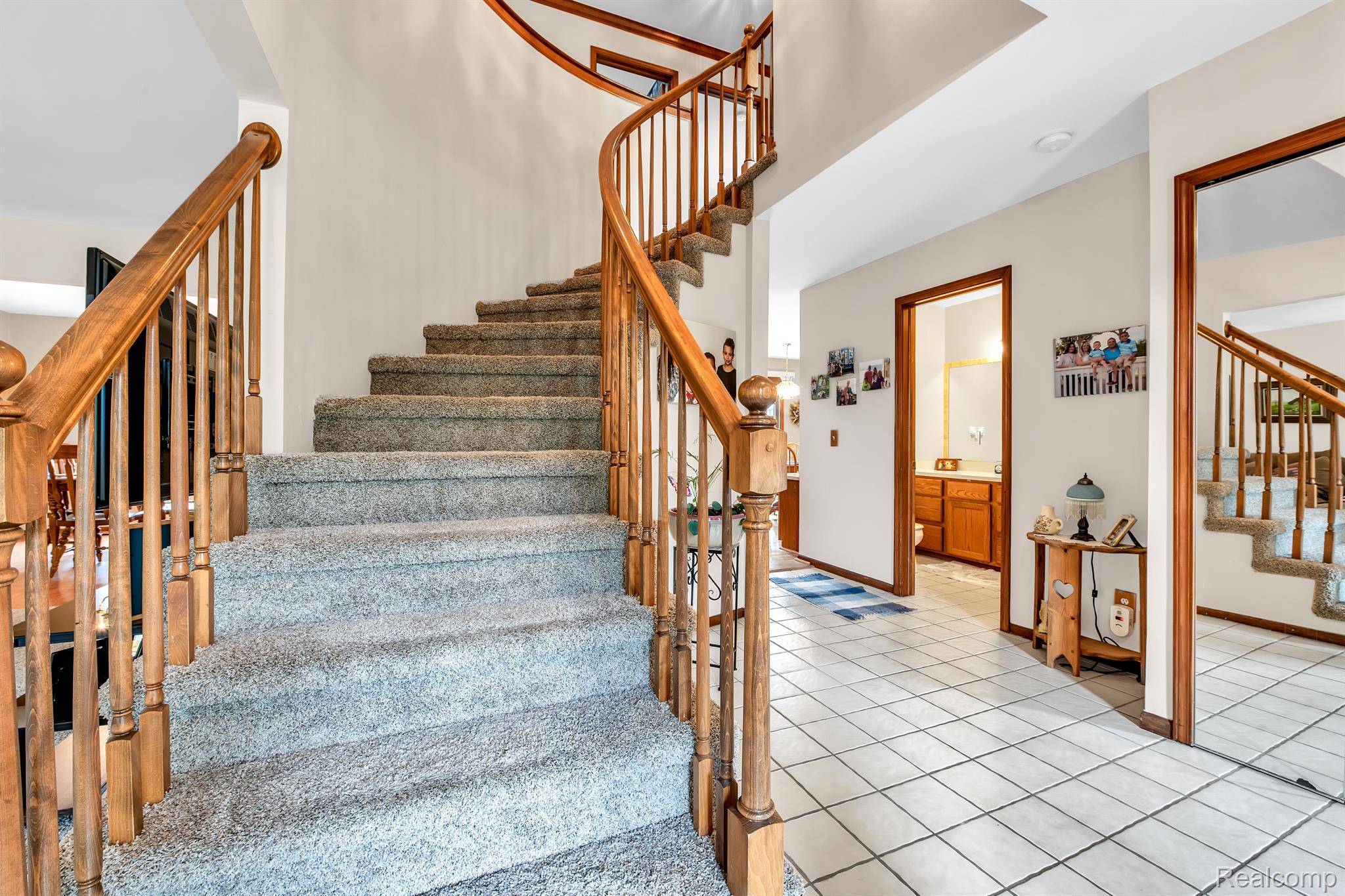 Woodhaven, MI 48183,22228 CRESTWOOD ST