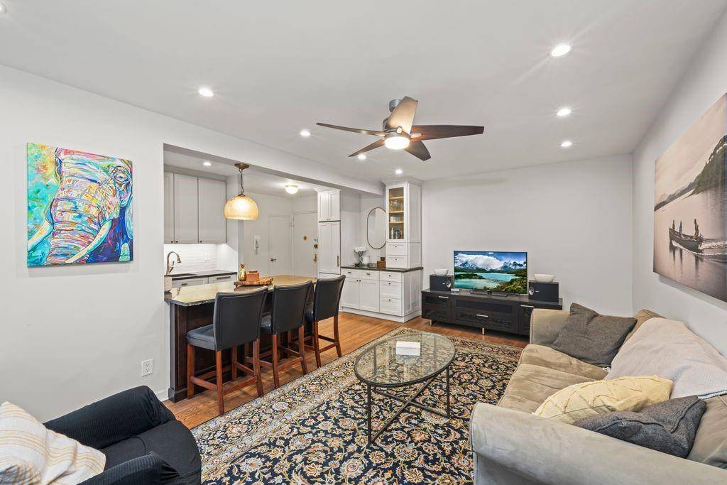 Brooklyn, NY 11209,9707 4th AVE #3R