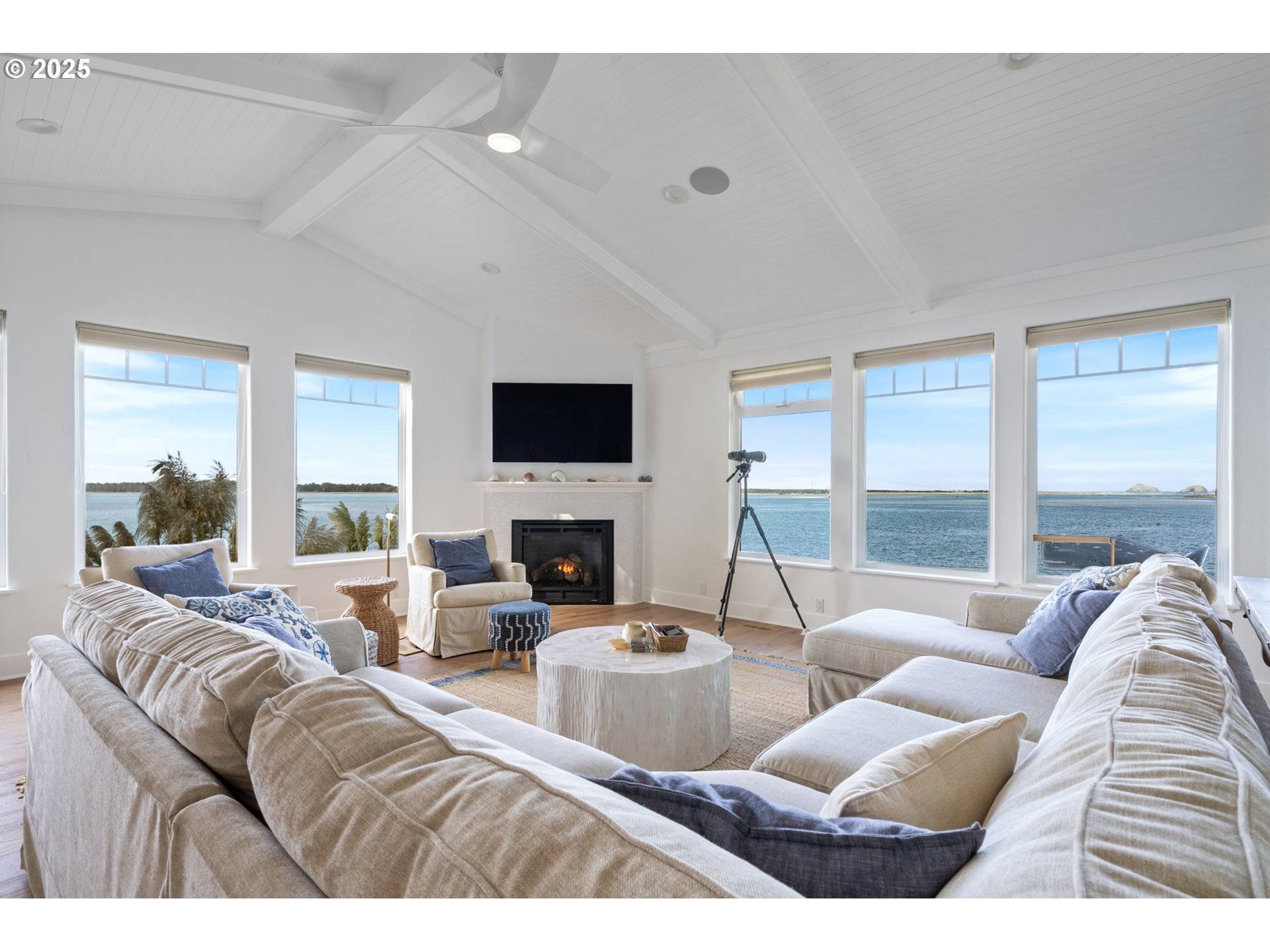 Netarts, OR 97143,3375 NETARTS BAY RD