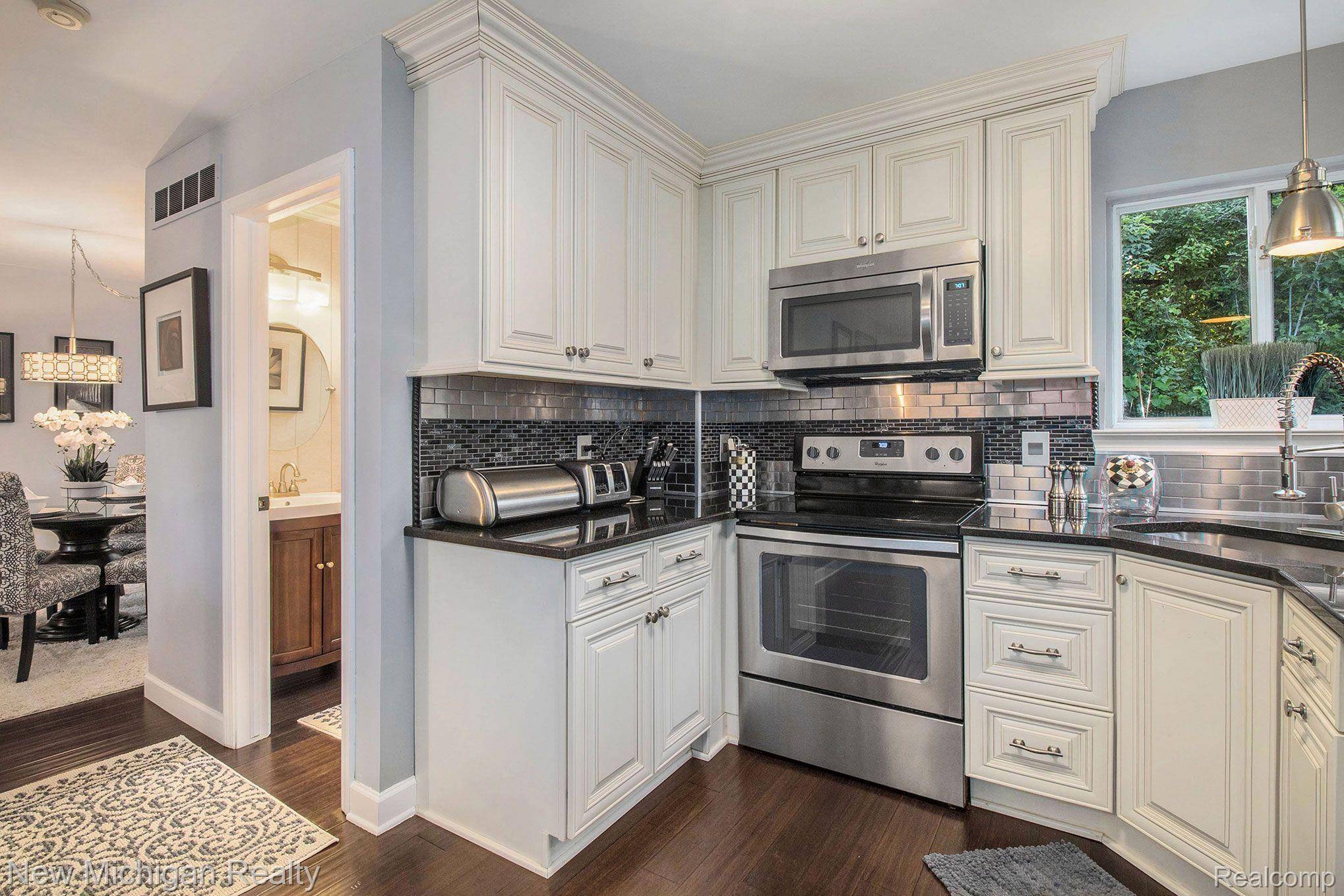 Wixom, MI 48393,1065 YORICK PATH