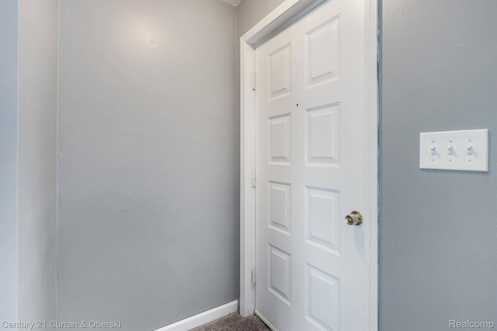 Inkster, MI 48141,28258 RIVERVIEW DR