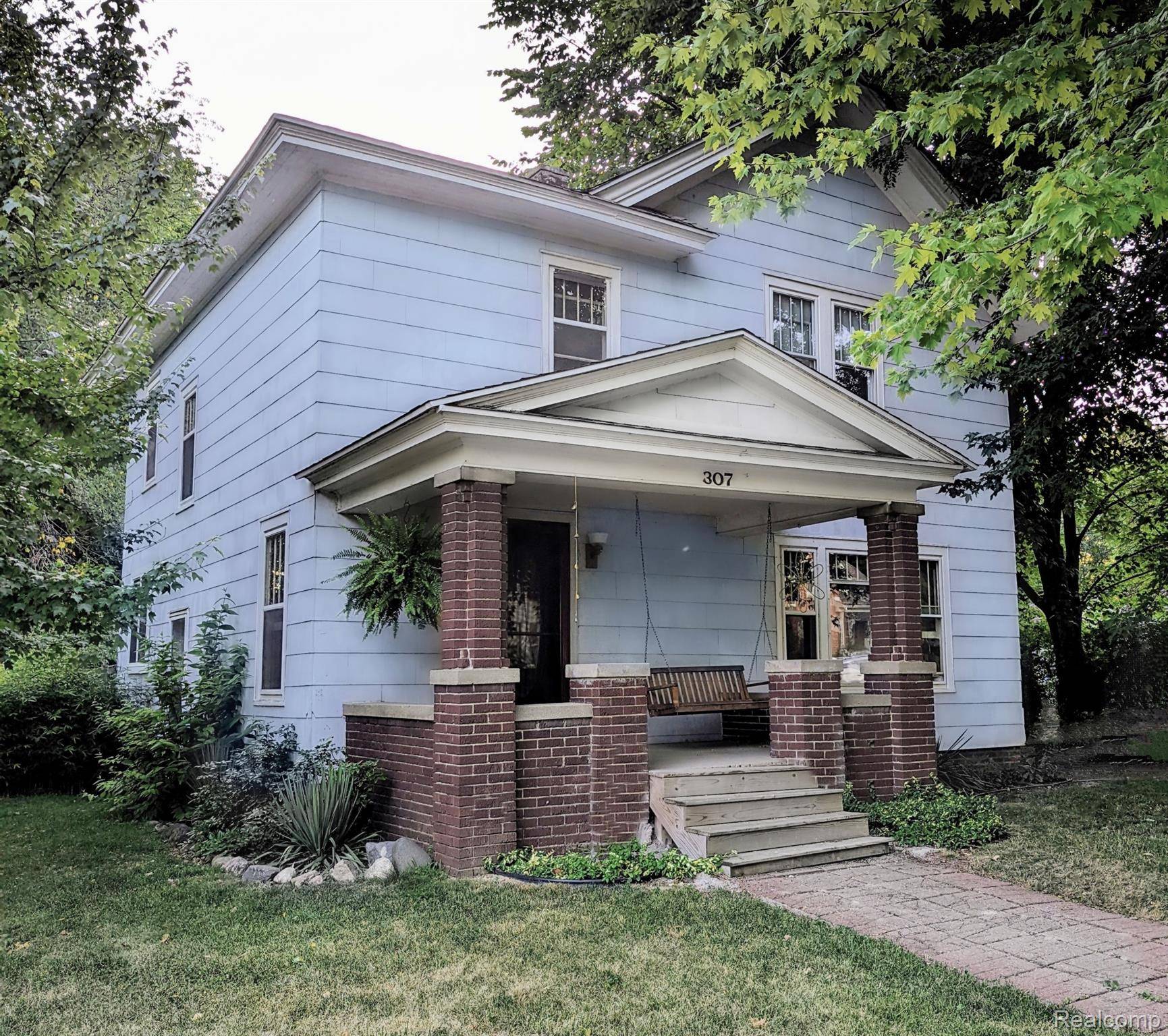 Linden, MI 48451,307 N BRIDGE ST