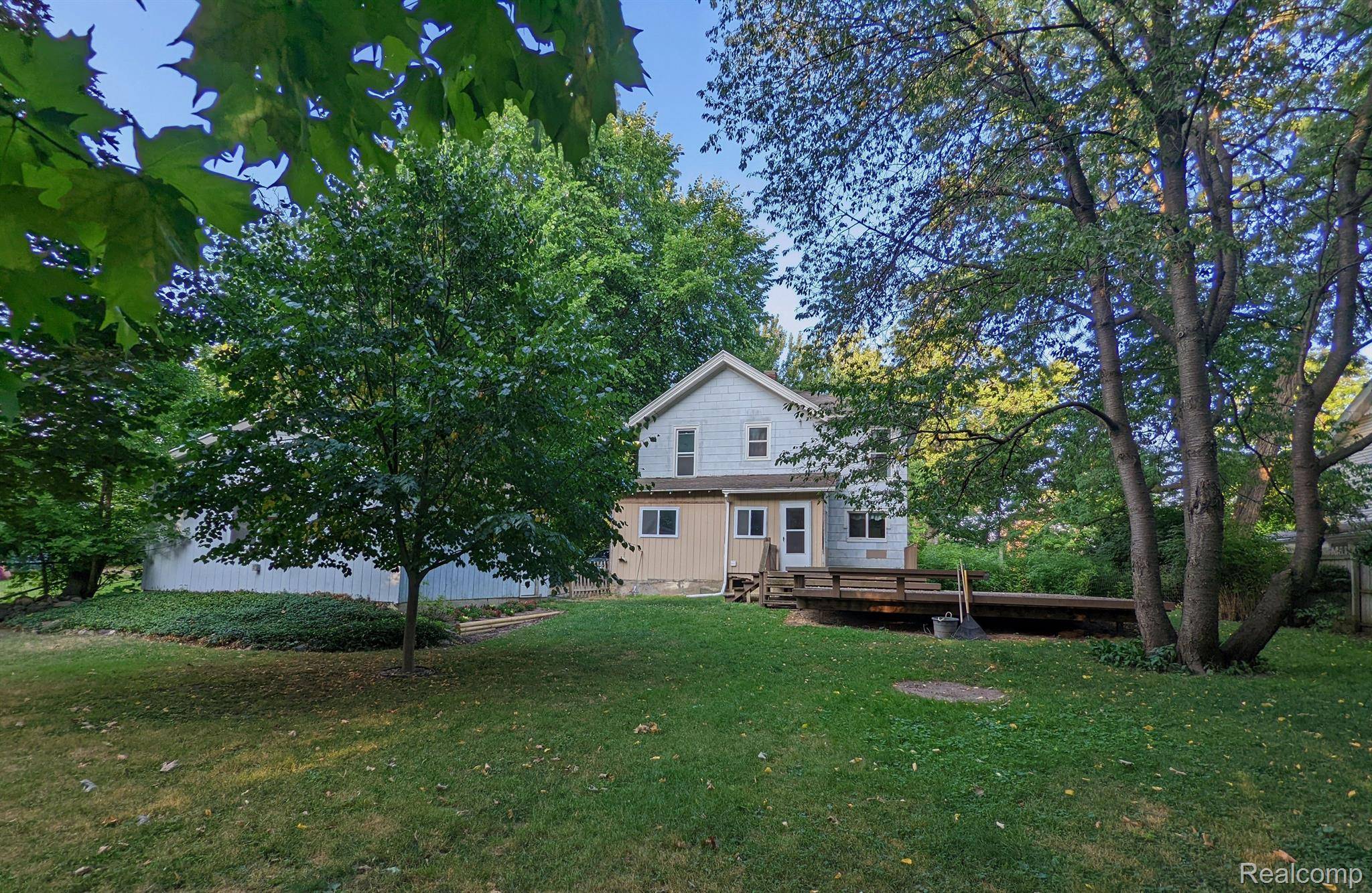 Linden, MI 48451,307 N BRIDGE ST