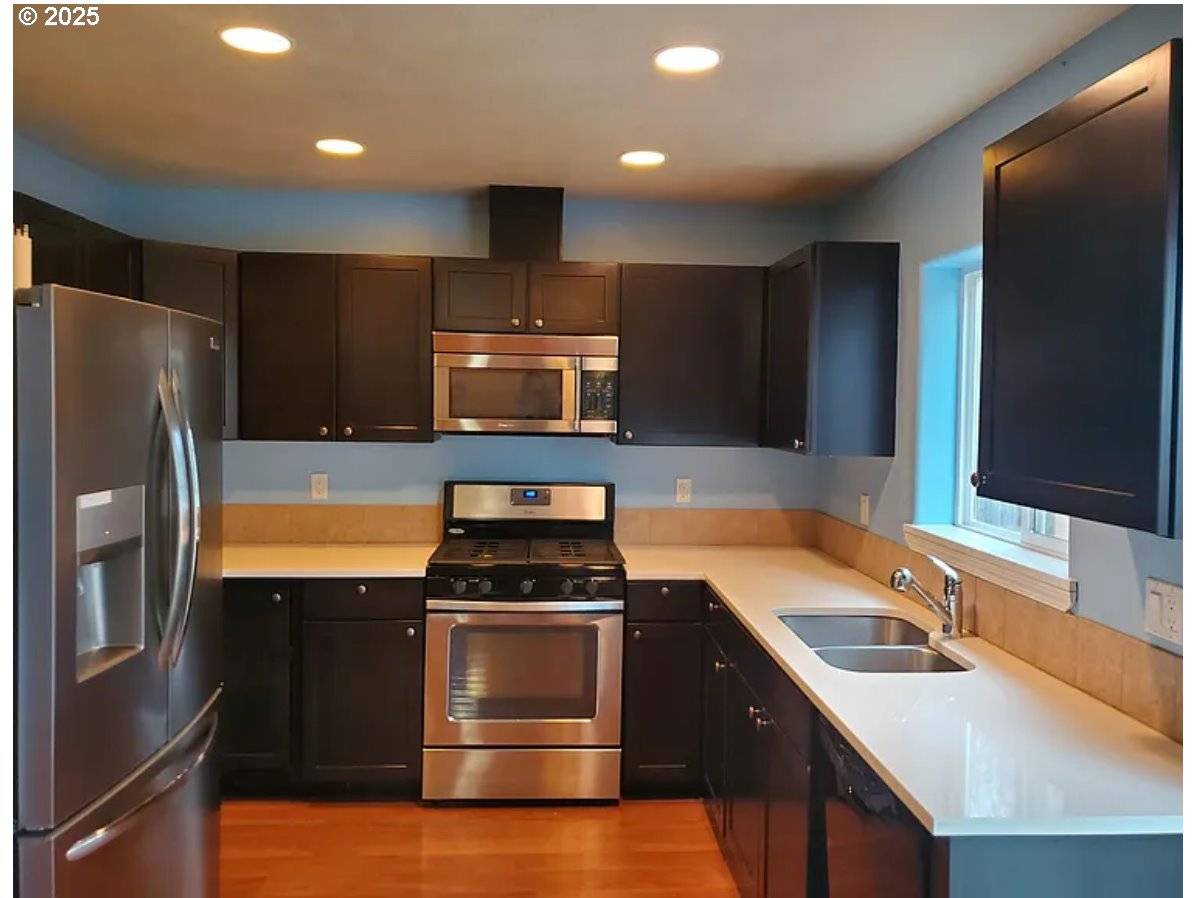 Portland, OR 97218,6011 NE MASON ST