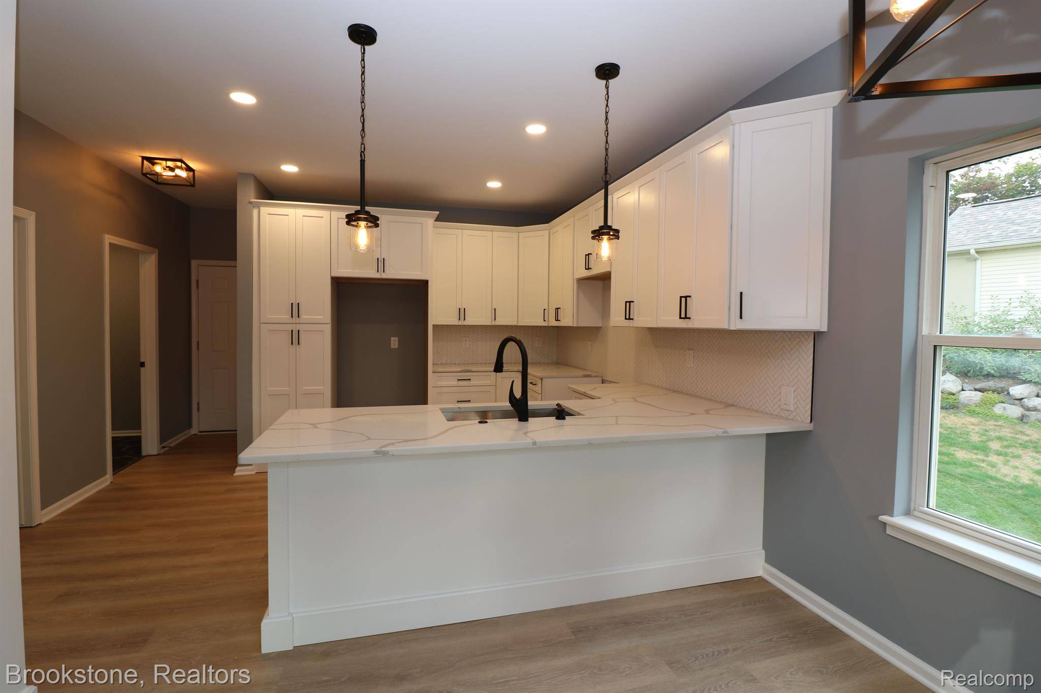 Linden, MI 48451,16189 HILL FOREST DR