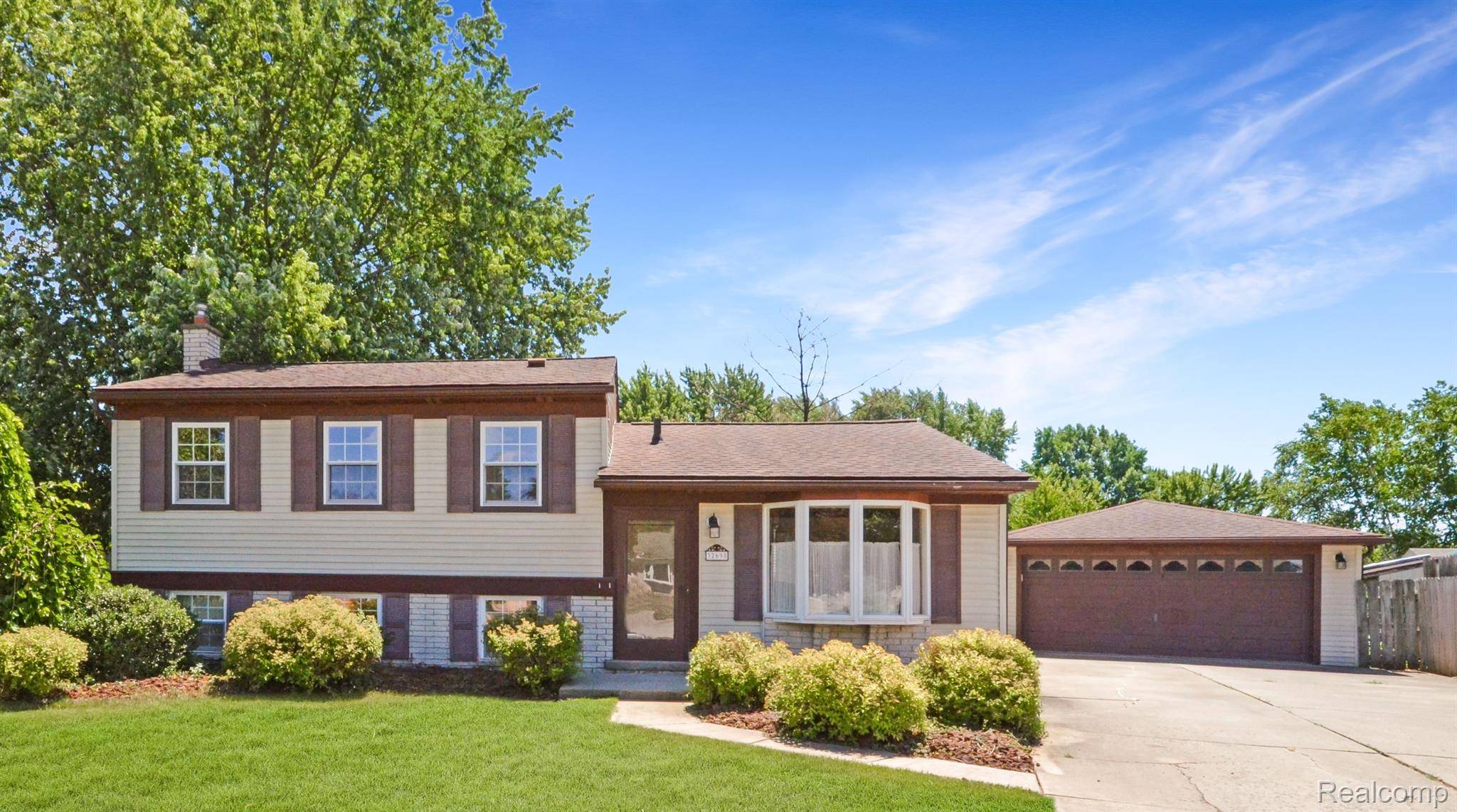 Chesterfield, MI 48047,32698 Conrad DR