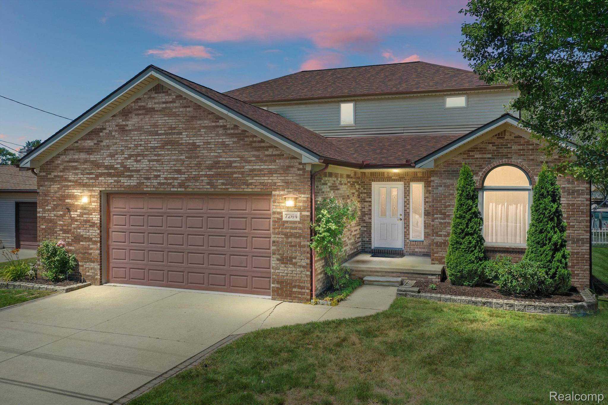 Clay, MI 48001,7264 BLUEBILL ST