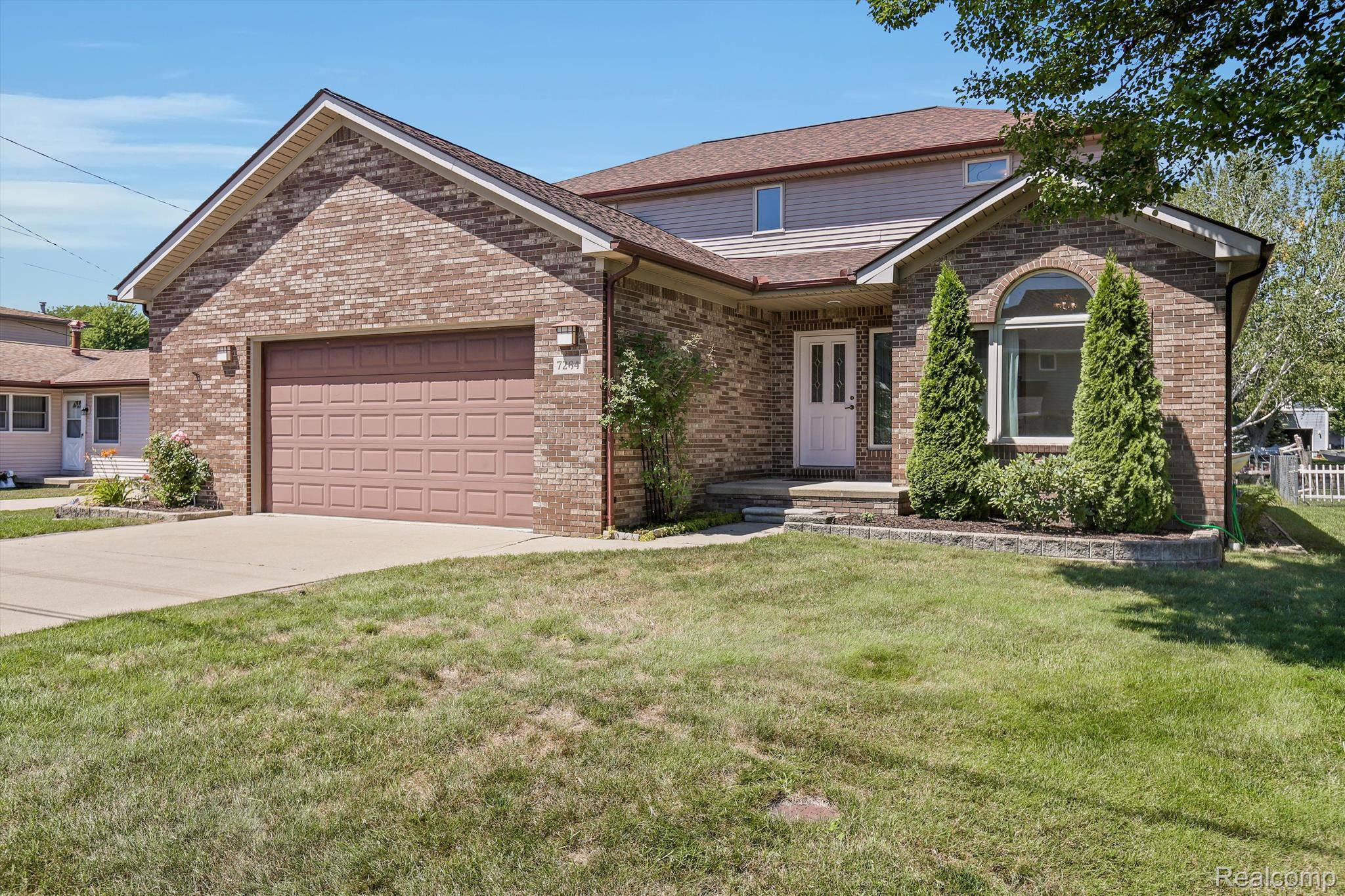 Clay, MI 48001,7264 BLUEBILL ST