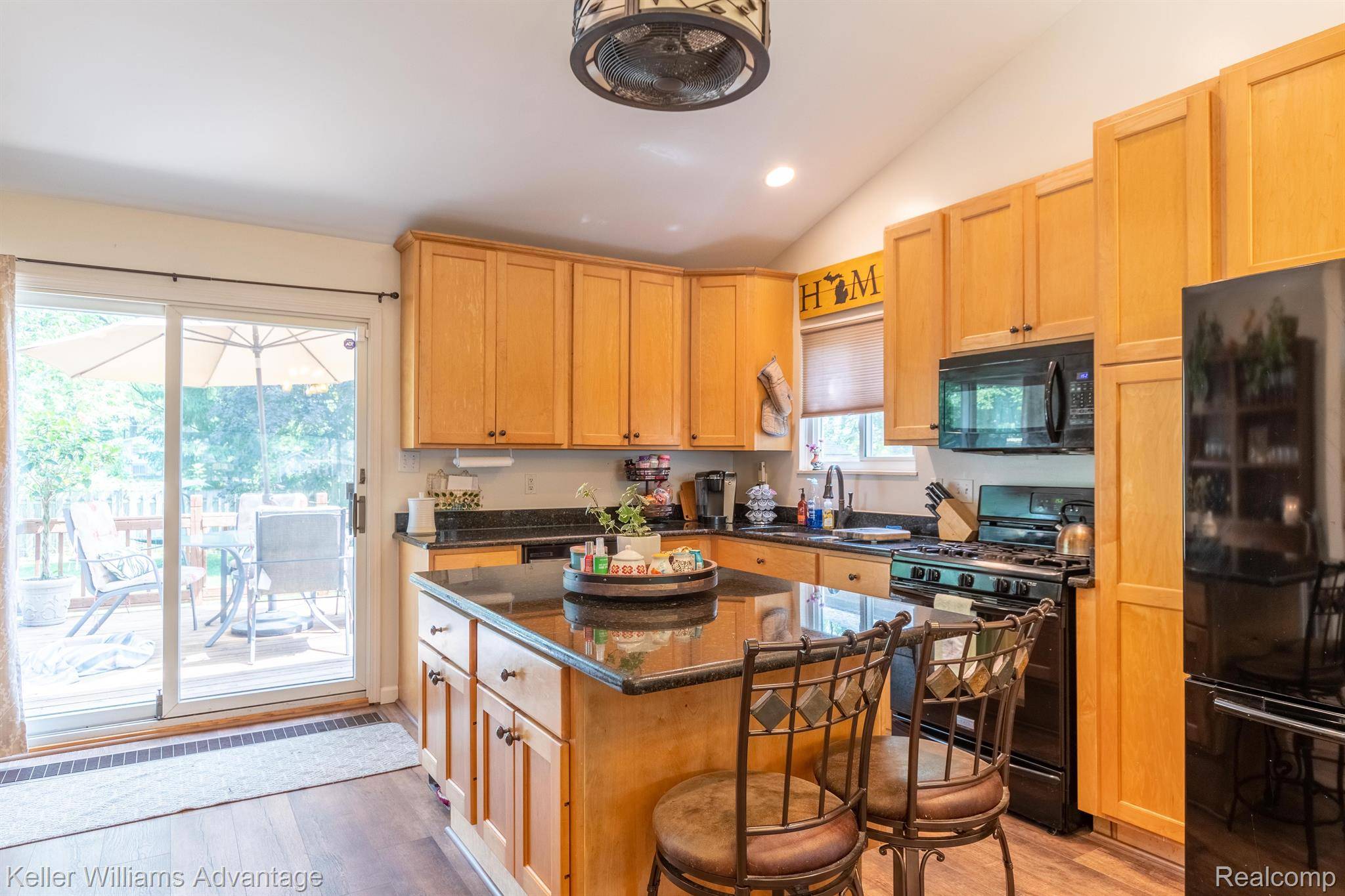 Wixom, MI 48393,1540 S FLAMINGO