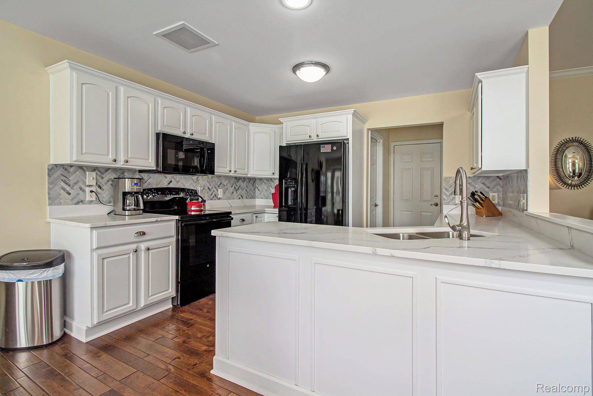 Linden, MI 48451,13320 SPRUCE