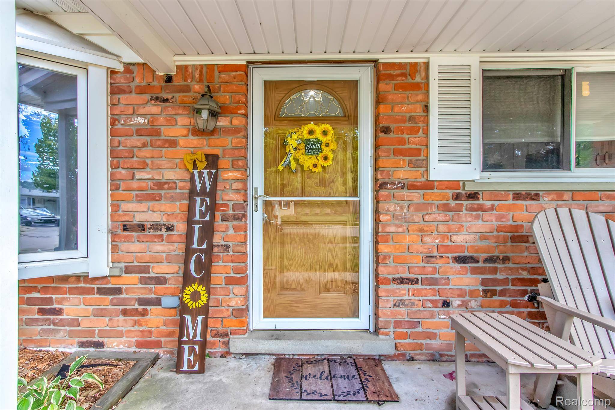 Woodhaven, MI 48183,16451 SHERWOOD LN