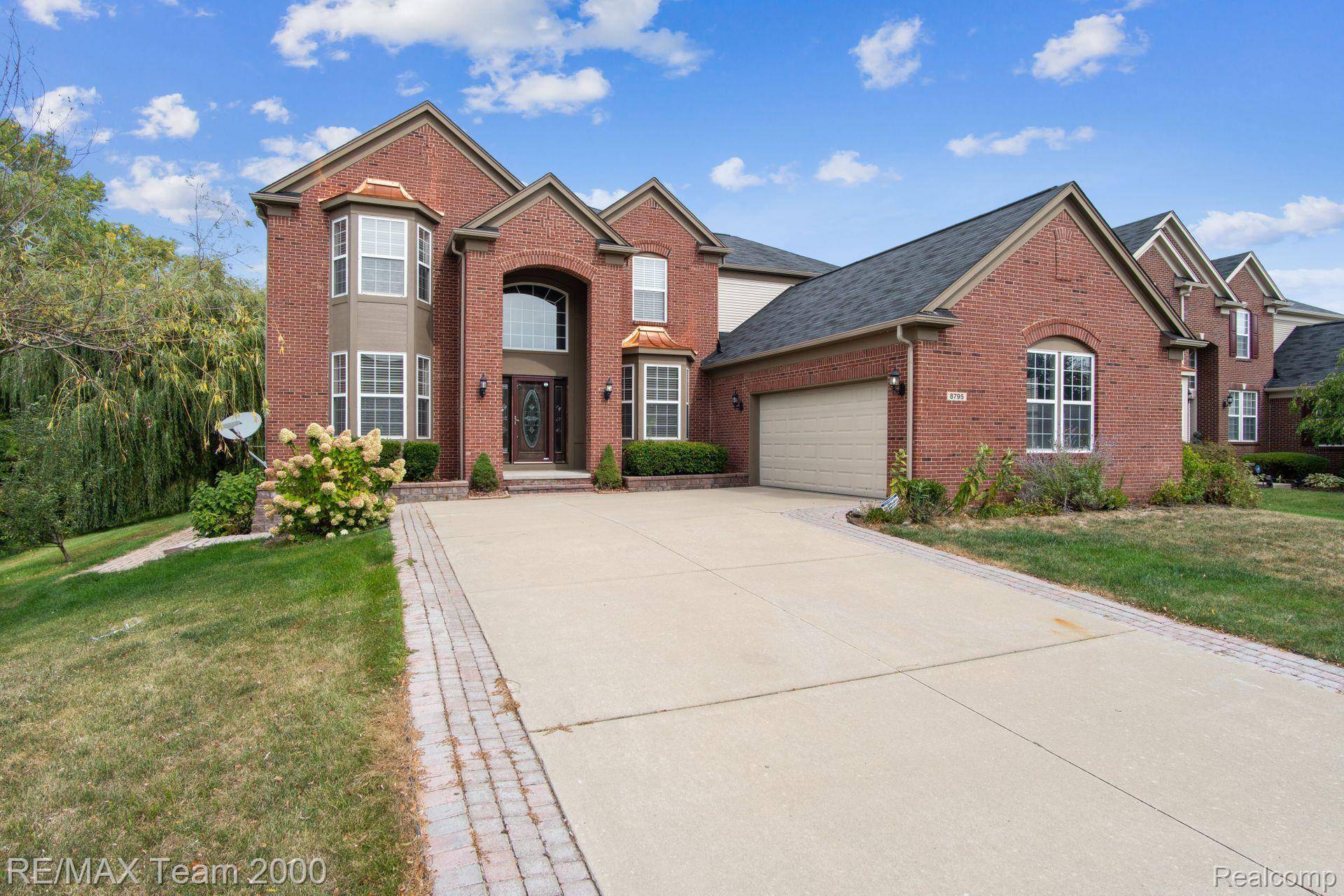 Ypsilanti, MI 48197,8795 Amaranth LN