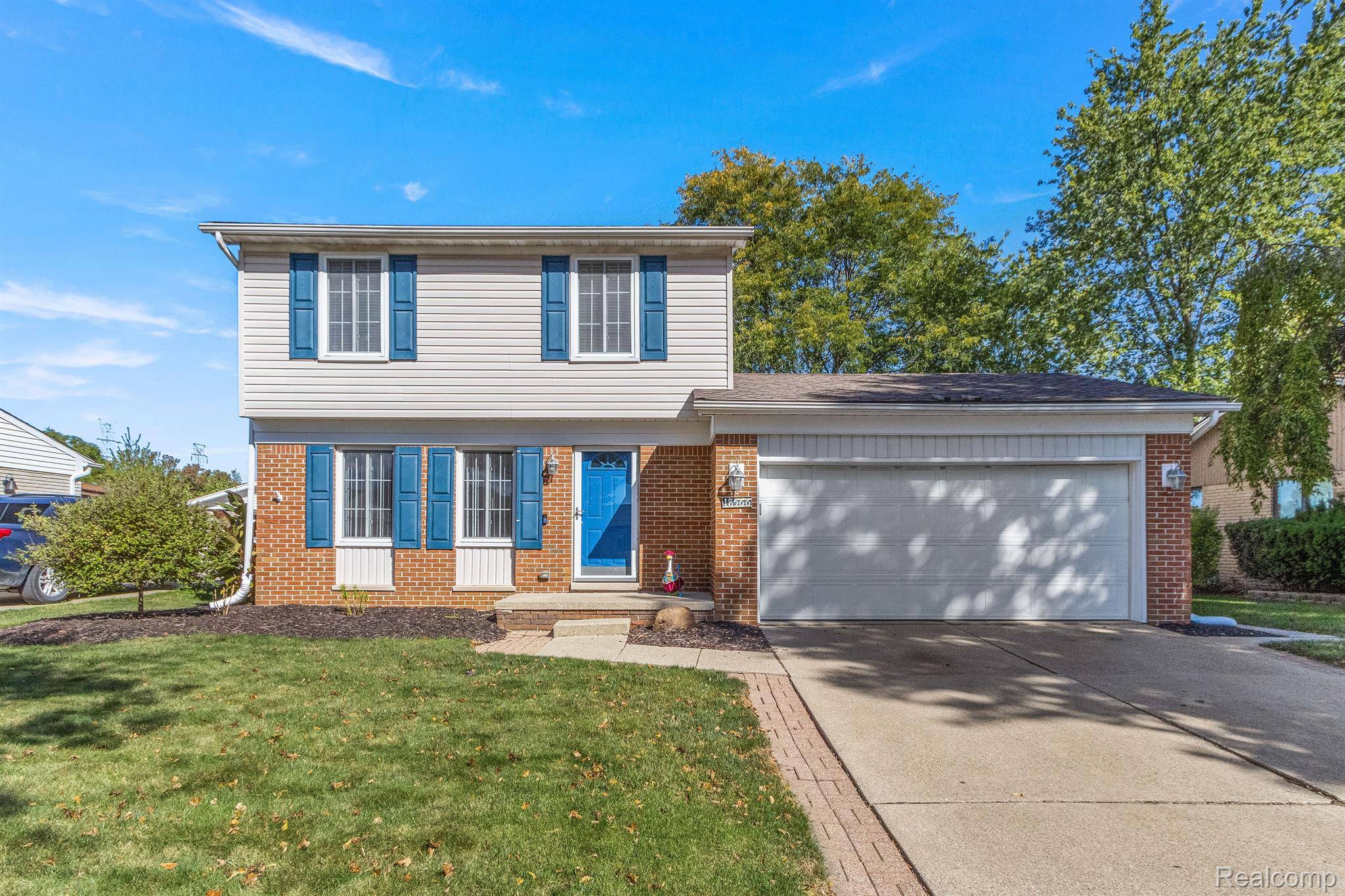 Woodhaven, MI 48183,18566 BLAKELY DR