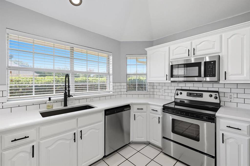 Saginaw, TX 76131,1016 Sagewood Lane