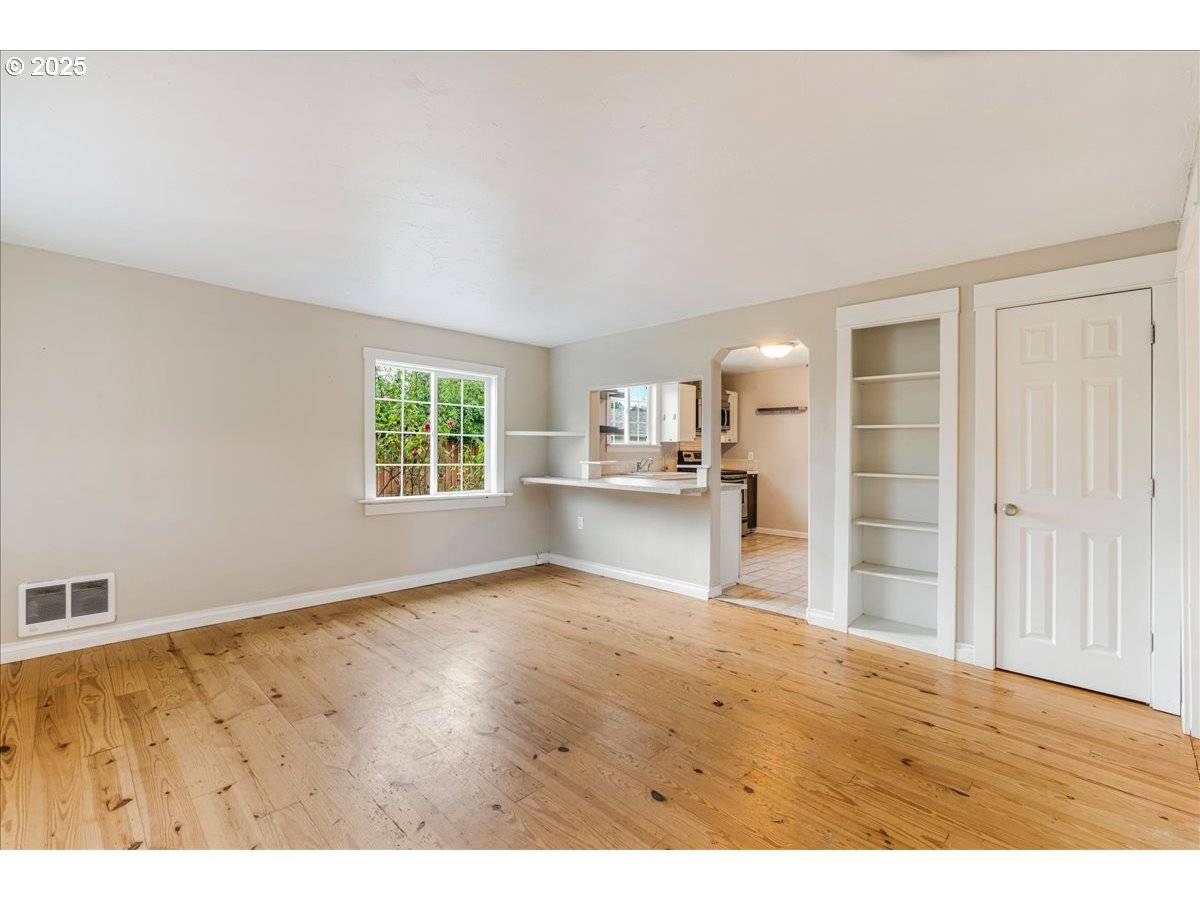 Washougal, WA 98671,3301 K ST