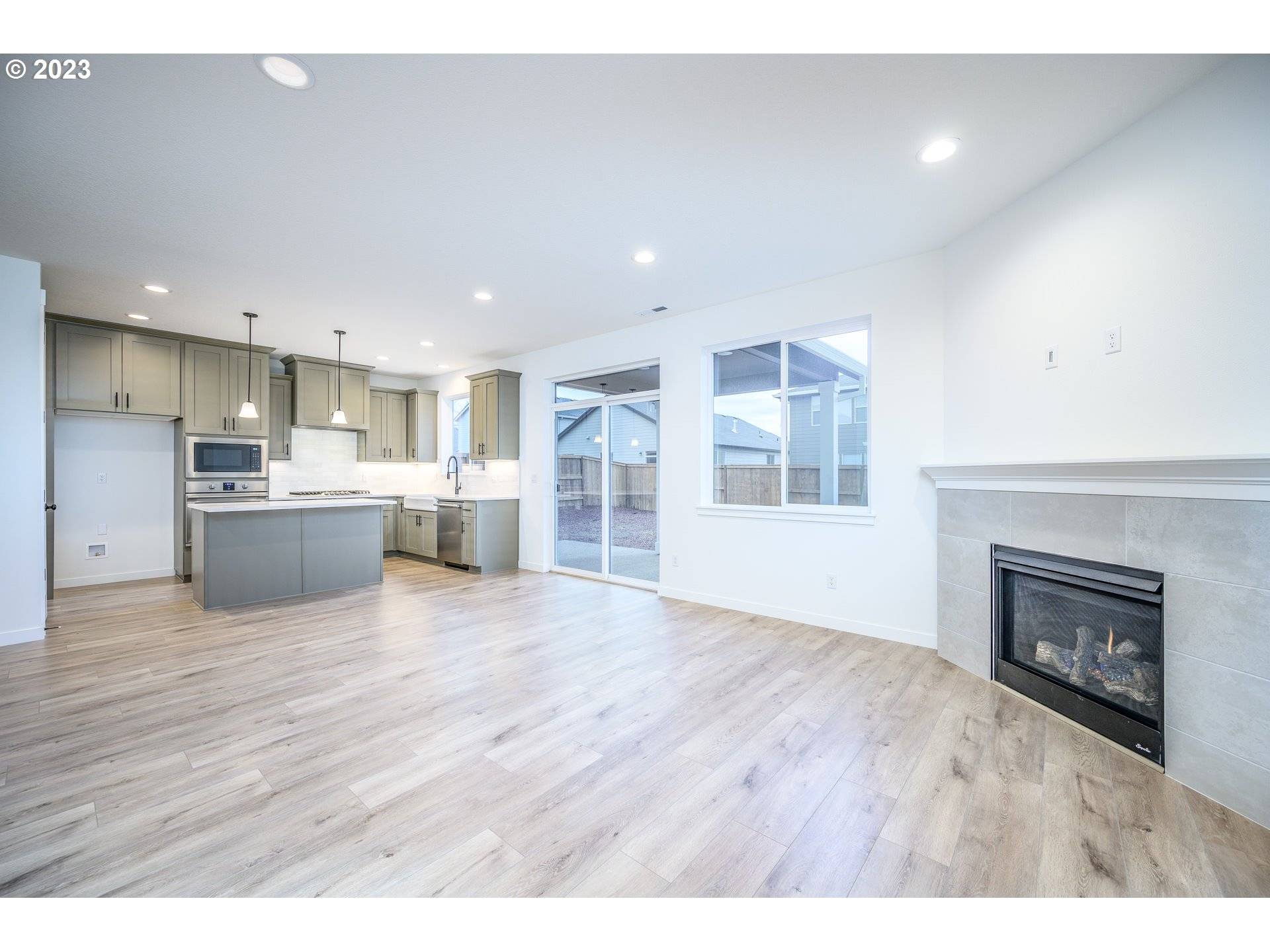 Happy Valley, OR 97086,Address not disclosed