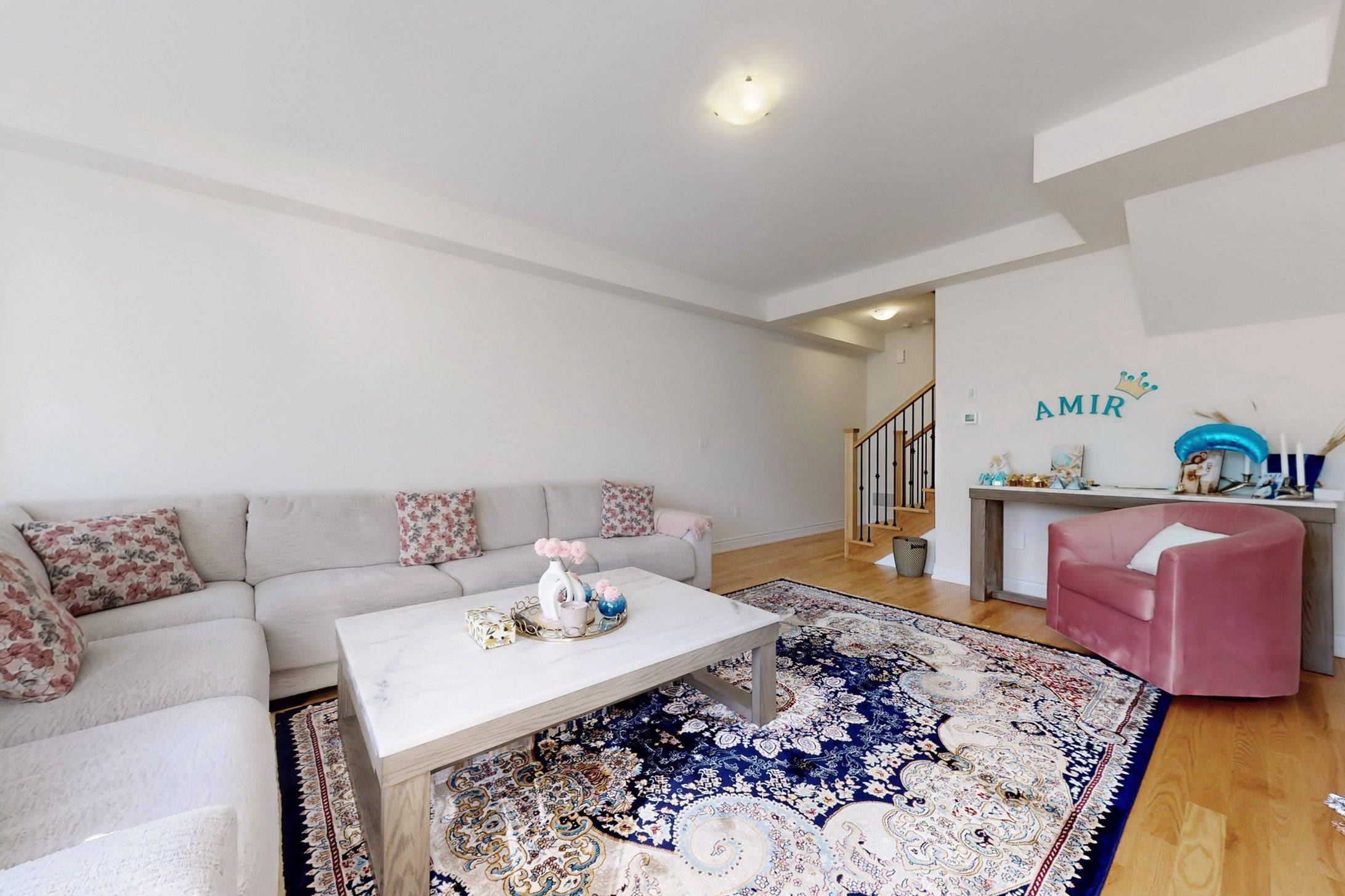 Oakville, ON L6H 0V9,3227 Sixth Line