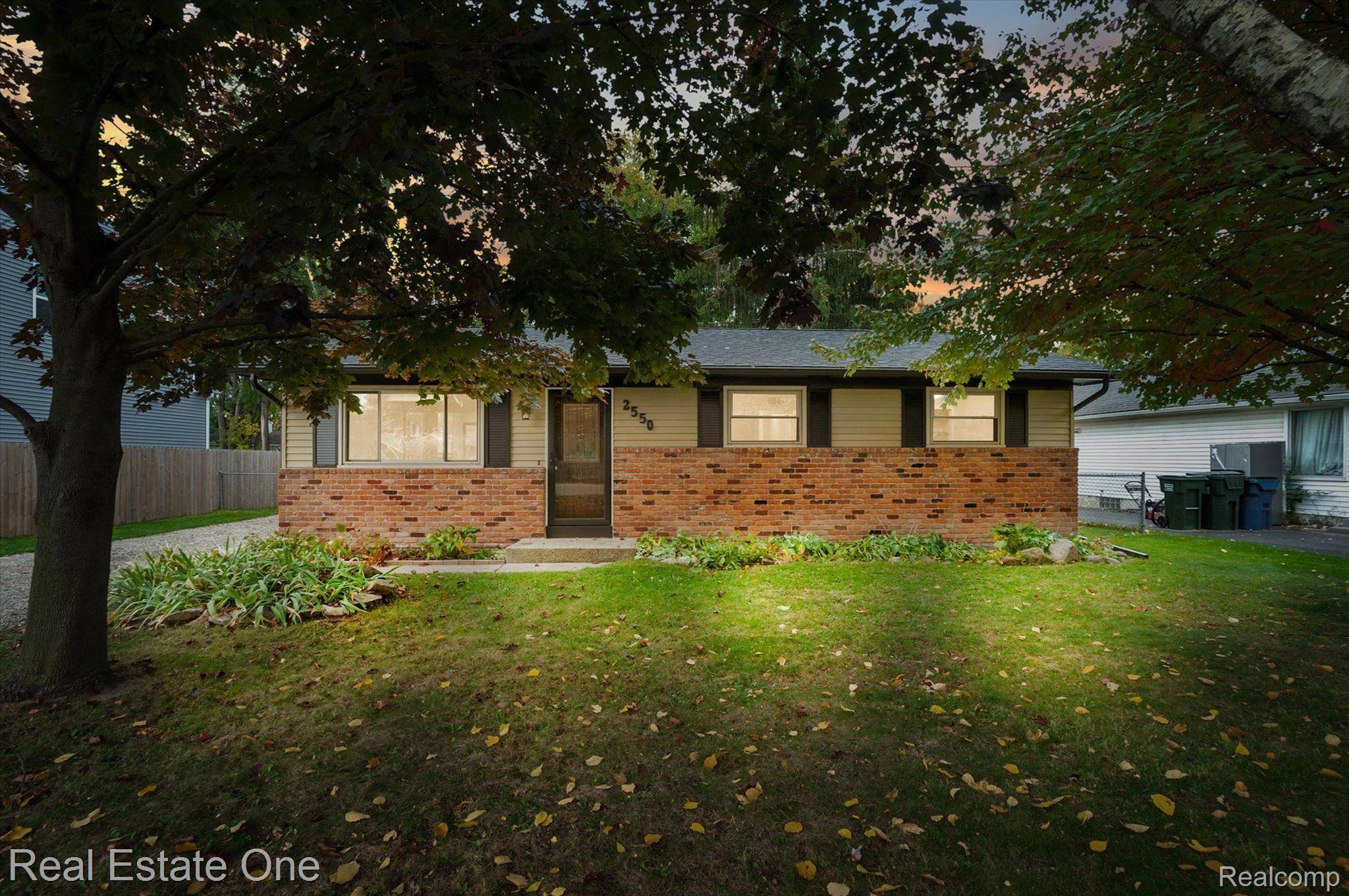 Rochester Hills, MI 48307,2550 LONGVIEW AVE