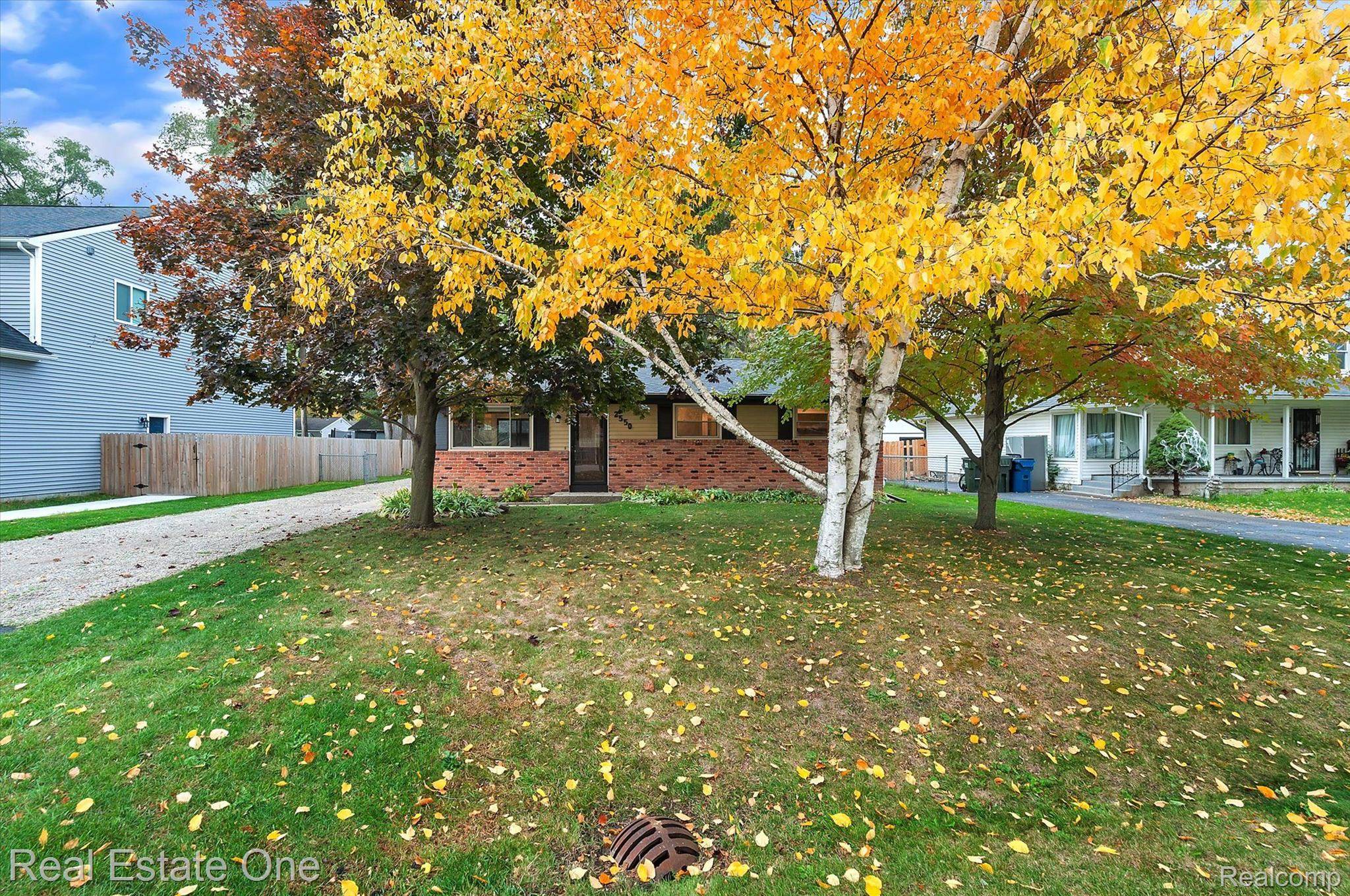 Rochester Hills, MI 48307,2550 LONGVIEW AVE